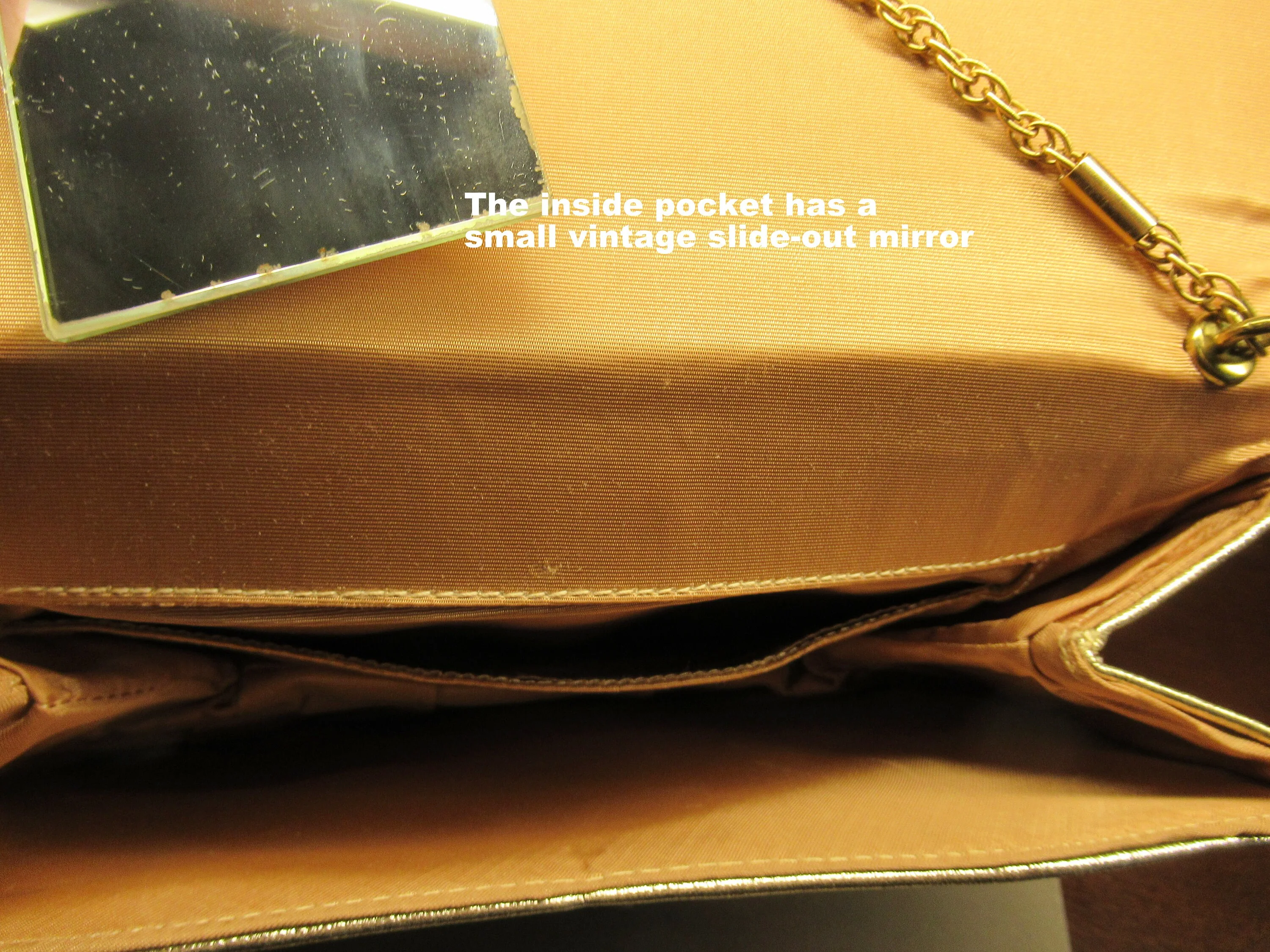 Gold Lame Purse with Front Crown Accent Front Flap Closure Gold Tone Metal Vintage - Image 9