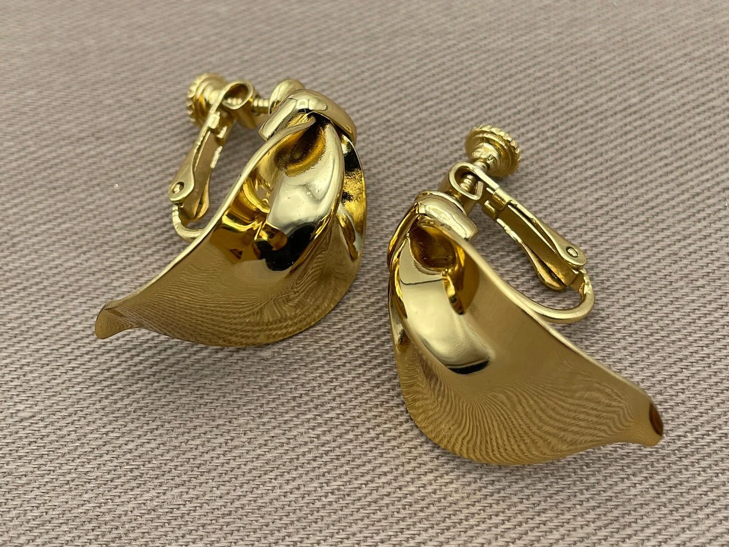 Gold Leaf Napier Clip On Statement Earrings Designer Jewelry by Napier - Image 3