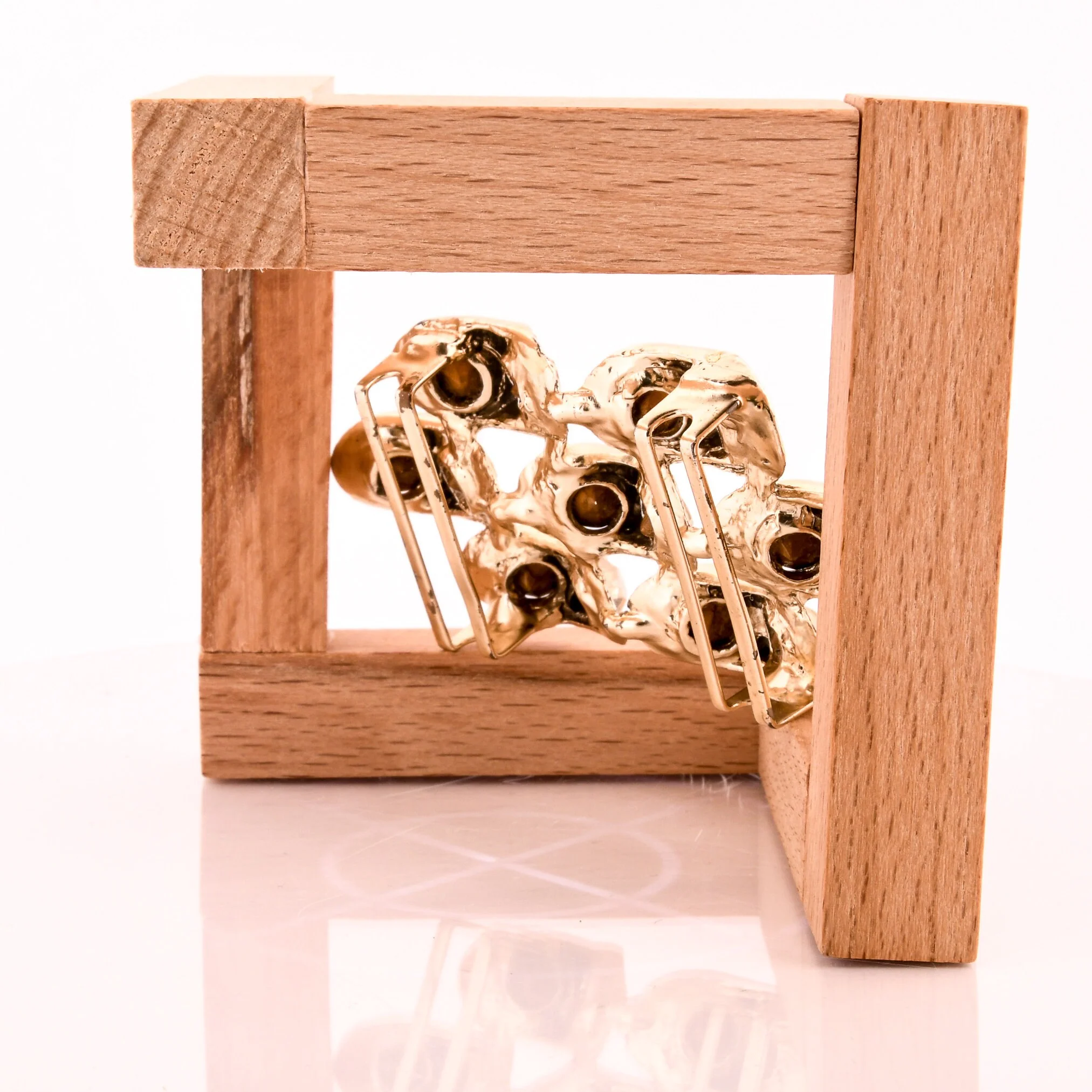 Gold Rhinestone Anemone Belt Buckle - Image 6