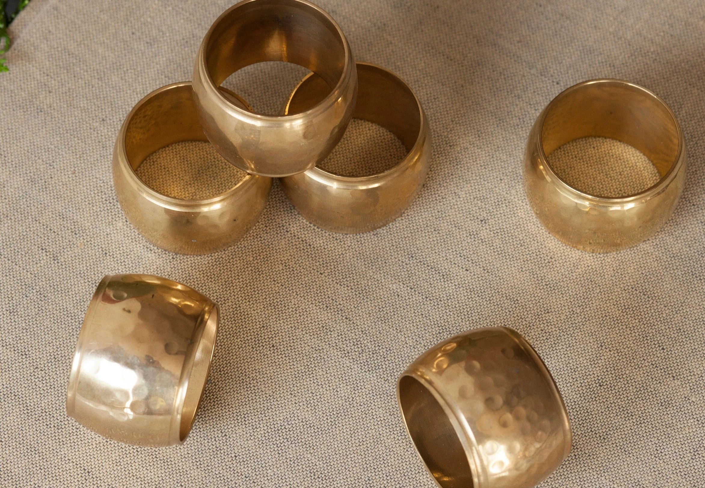 Hammered Brass Napkin Rings Set of Six Vintage - Image 7
