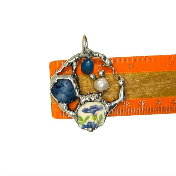 Handcrafted Broken China Polished Blue Howlite Freshwater Pearl Pendant &amp; Chain - Image 6