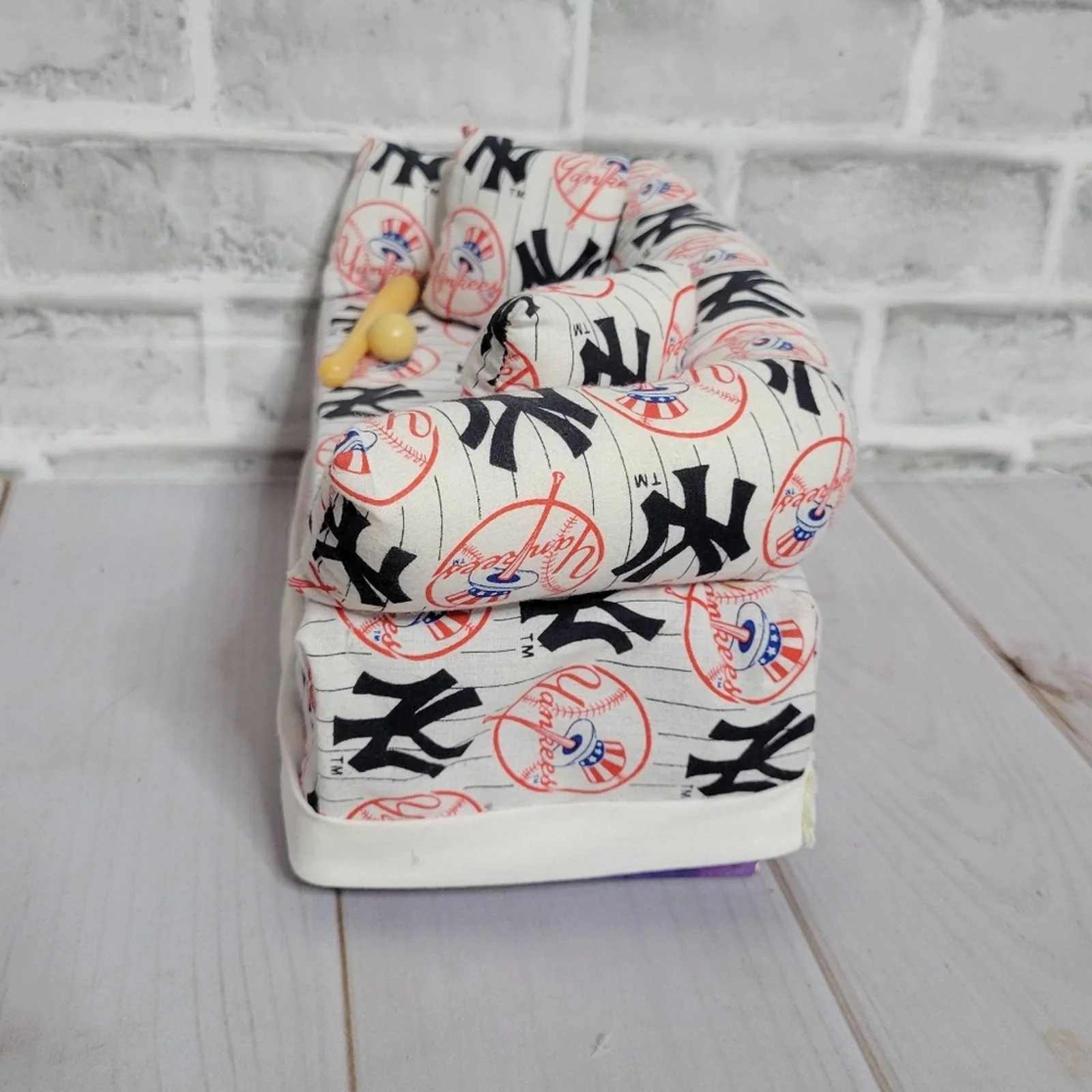 Handmade Ny Yankees Print Tiny Couch Tissue Box Cover - Image 5