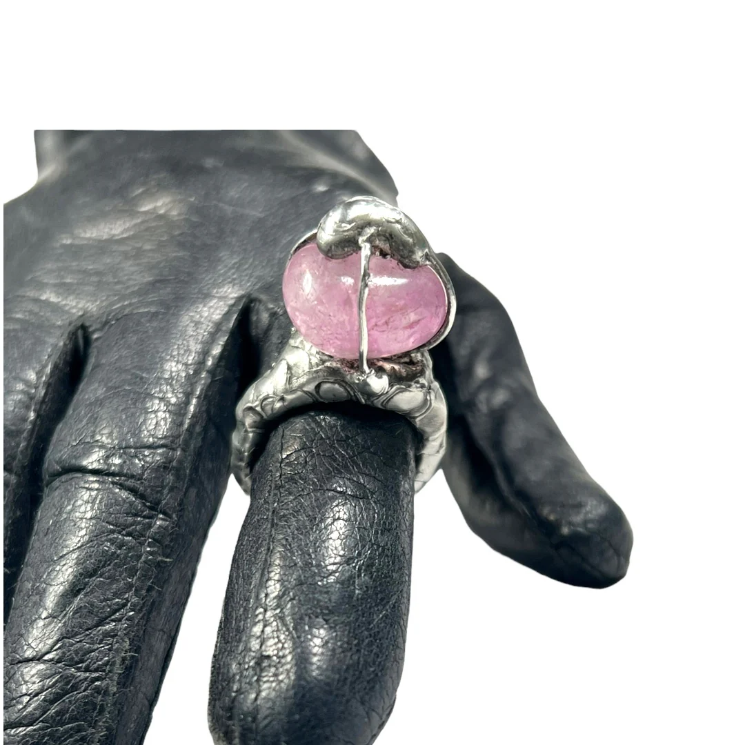 00s Handmade Pink Sapphire Gemstone Hand Crafted Ring with Heart-Shaped Soft Solder By Handcrafted - Image 4