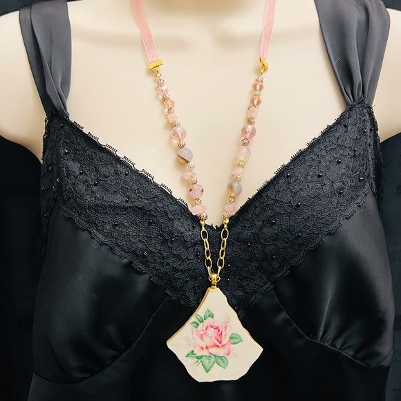 Handmade Vintage Broken China Pendant with Quartz and Agate Beads Pink with Ribbon - Image 3