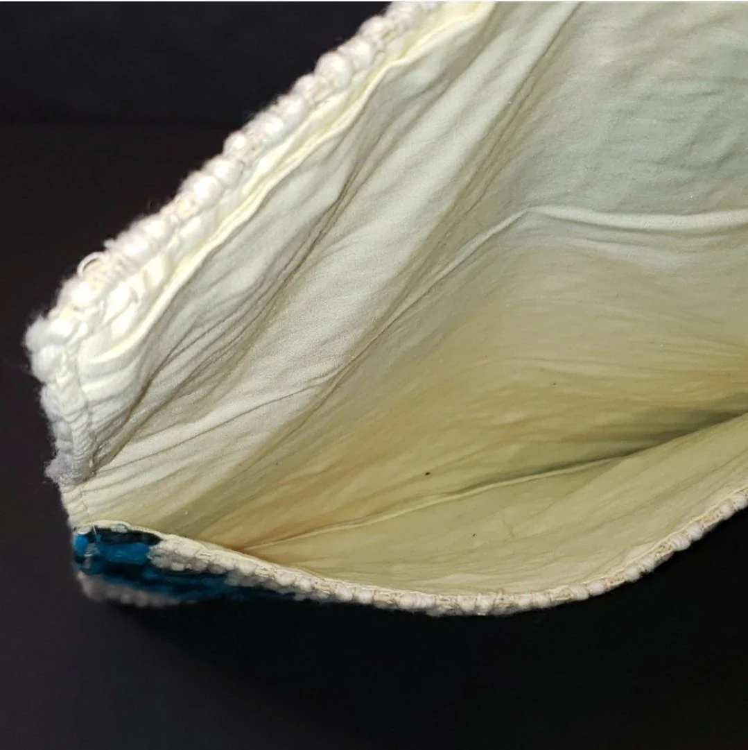 Handmade Woven Yarn Clutch - Image 15