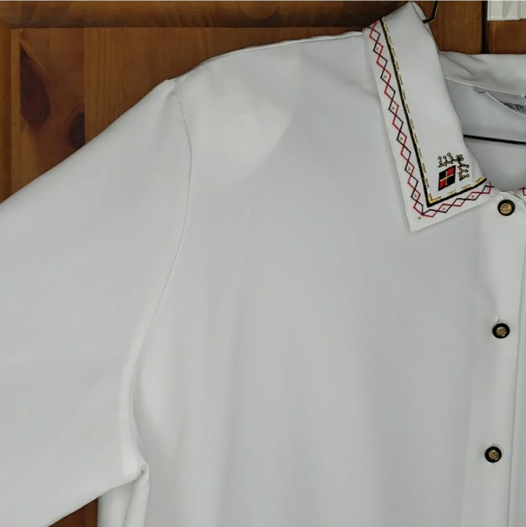 Harlequin Detail Embroidered Collar White Blouse by Koret - Image 6
