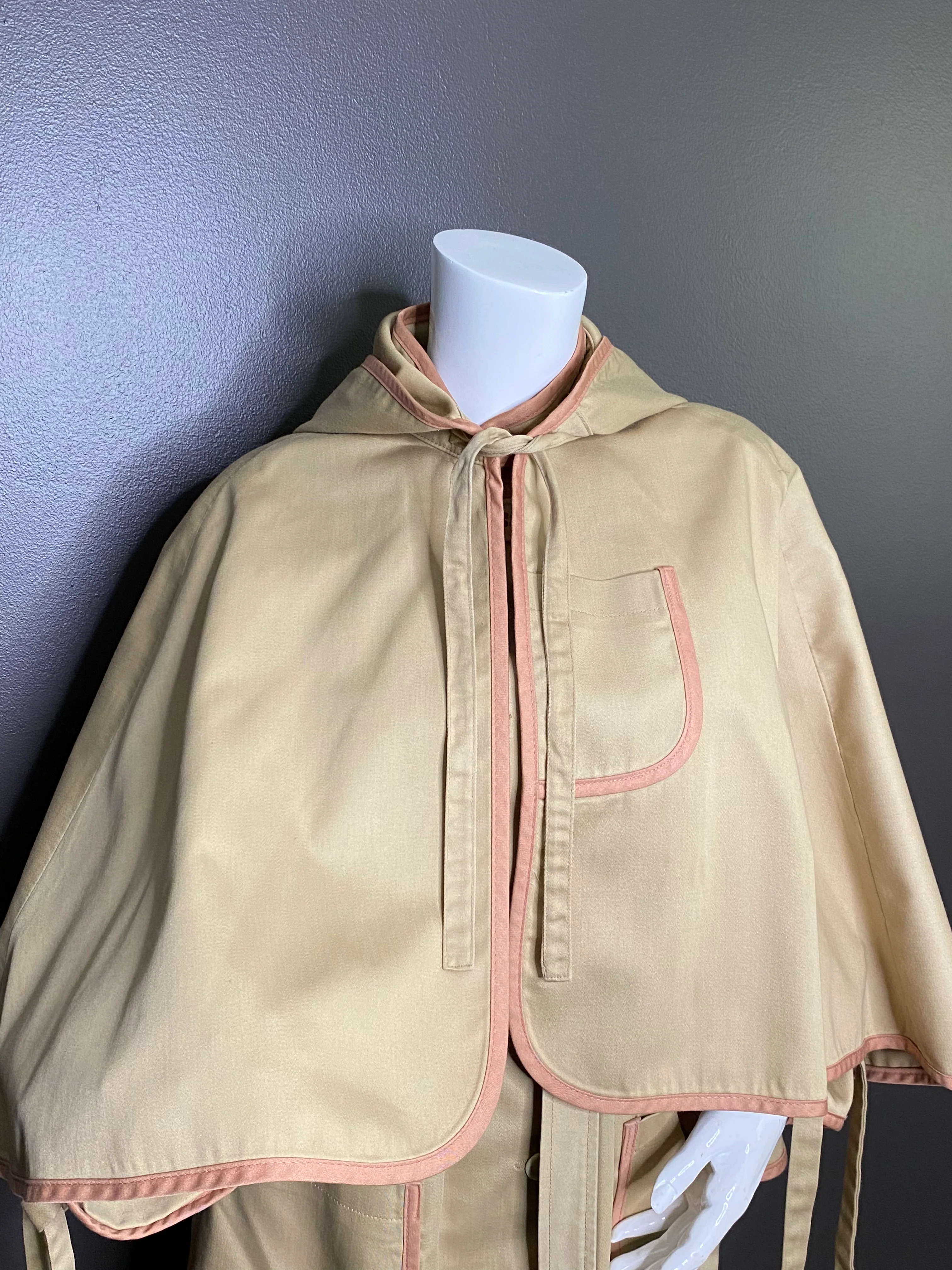 Hooded And Strapped Beige Trench By Quatre by De Chambs - Image 8