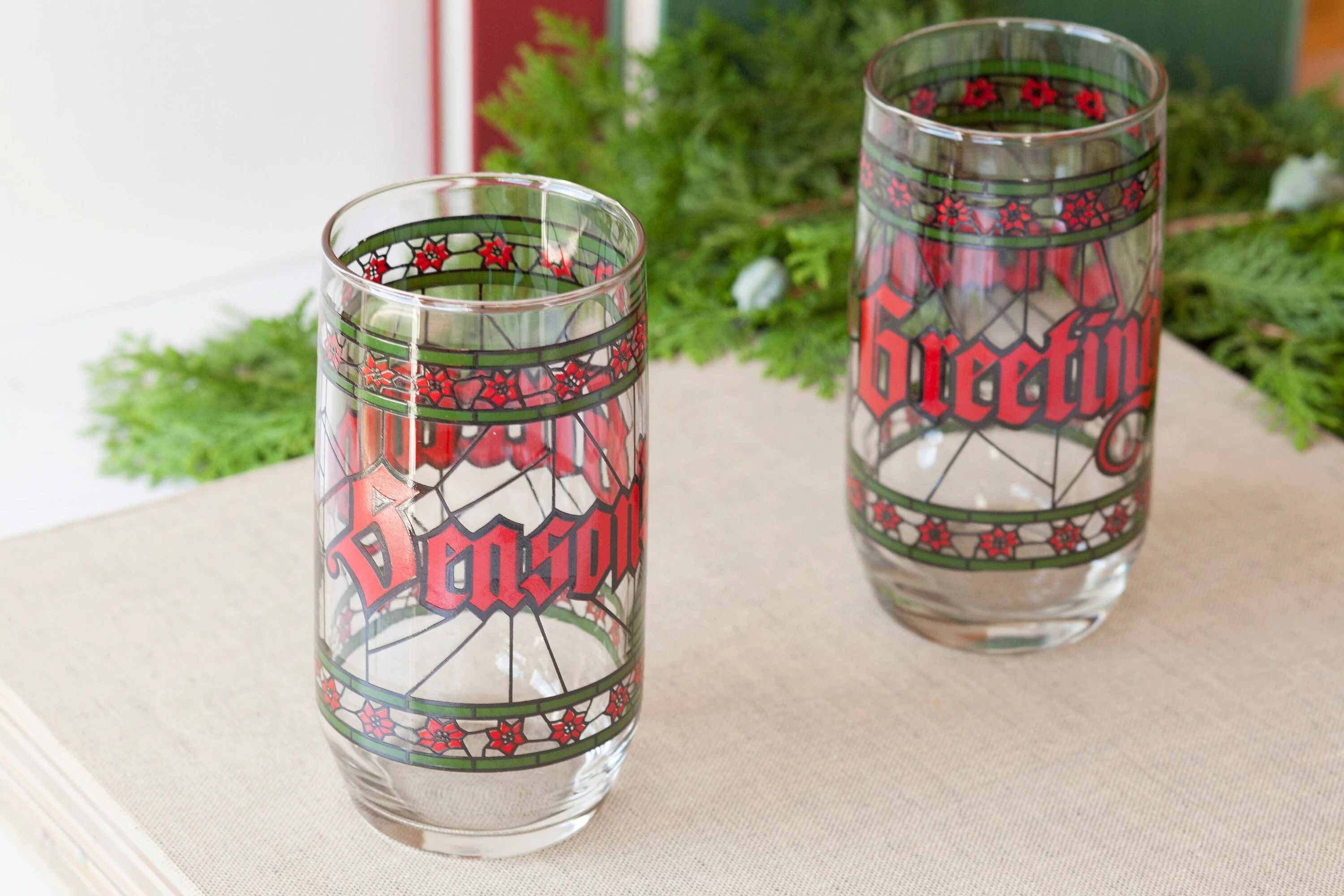 Houze Season's Greetings Tumblers Pair of Two Mid Century Vintage by Houze Glass Company - Image 8