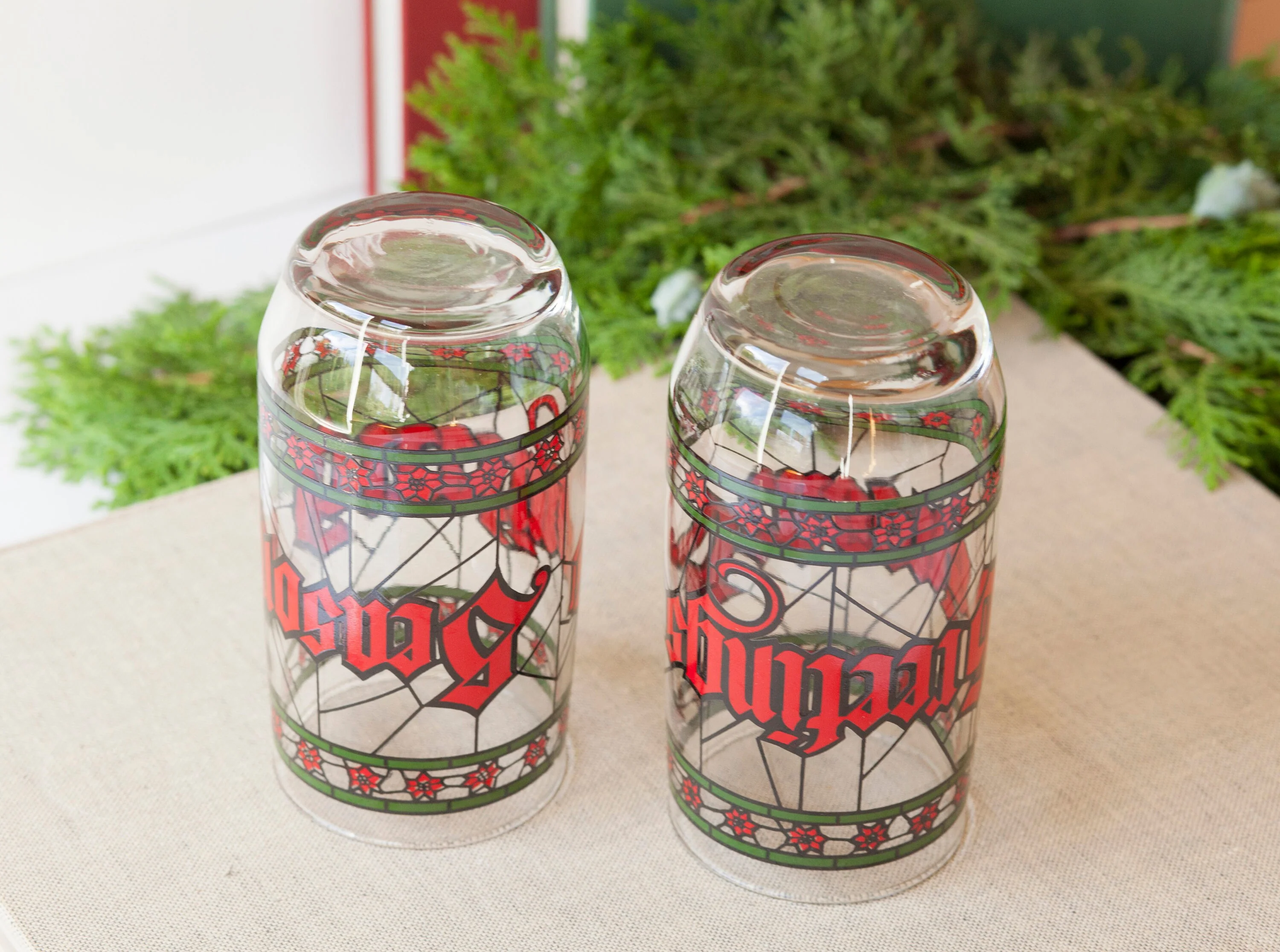 Houze Season's Greetings Tumblers Pair of Two Mid Century Vintage by Houze Glass Company - Image 9