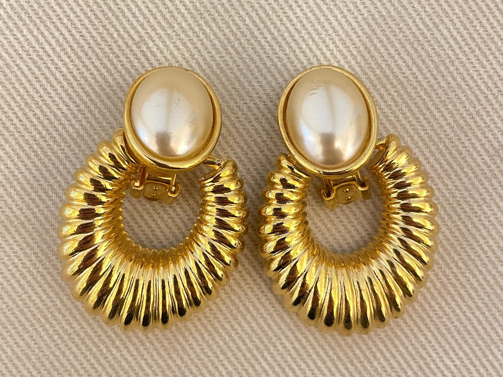 Huge Baroque Pearl Doorknocker Statement Clip On Earrings - Image 4