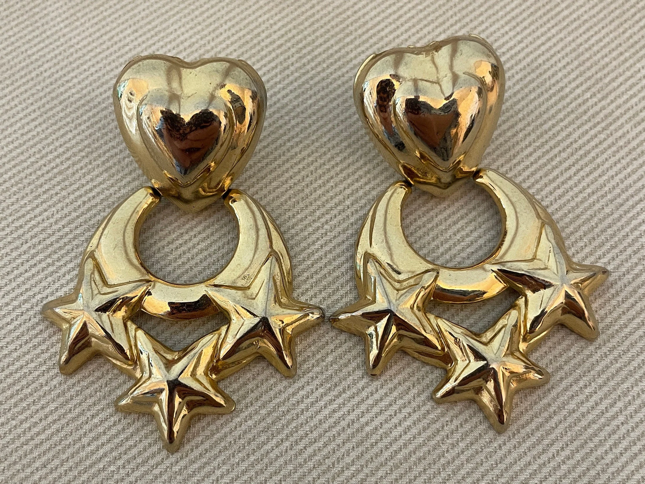 Huge Lightweight Vintage Statement Earrings for Pierced Earrings Star and Heart Motif - Image 3