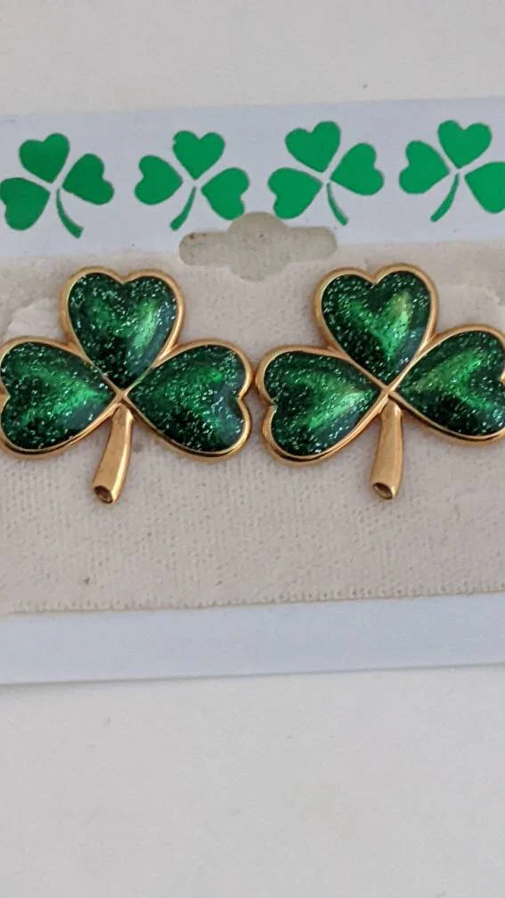 Irish Celtic Vintage Shamrock Goldtone Green Enamel Post Earrings - Image 5