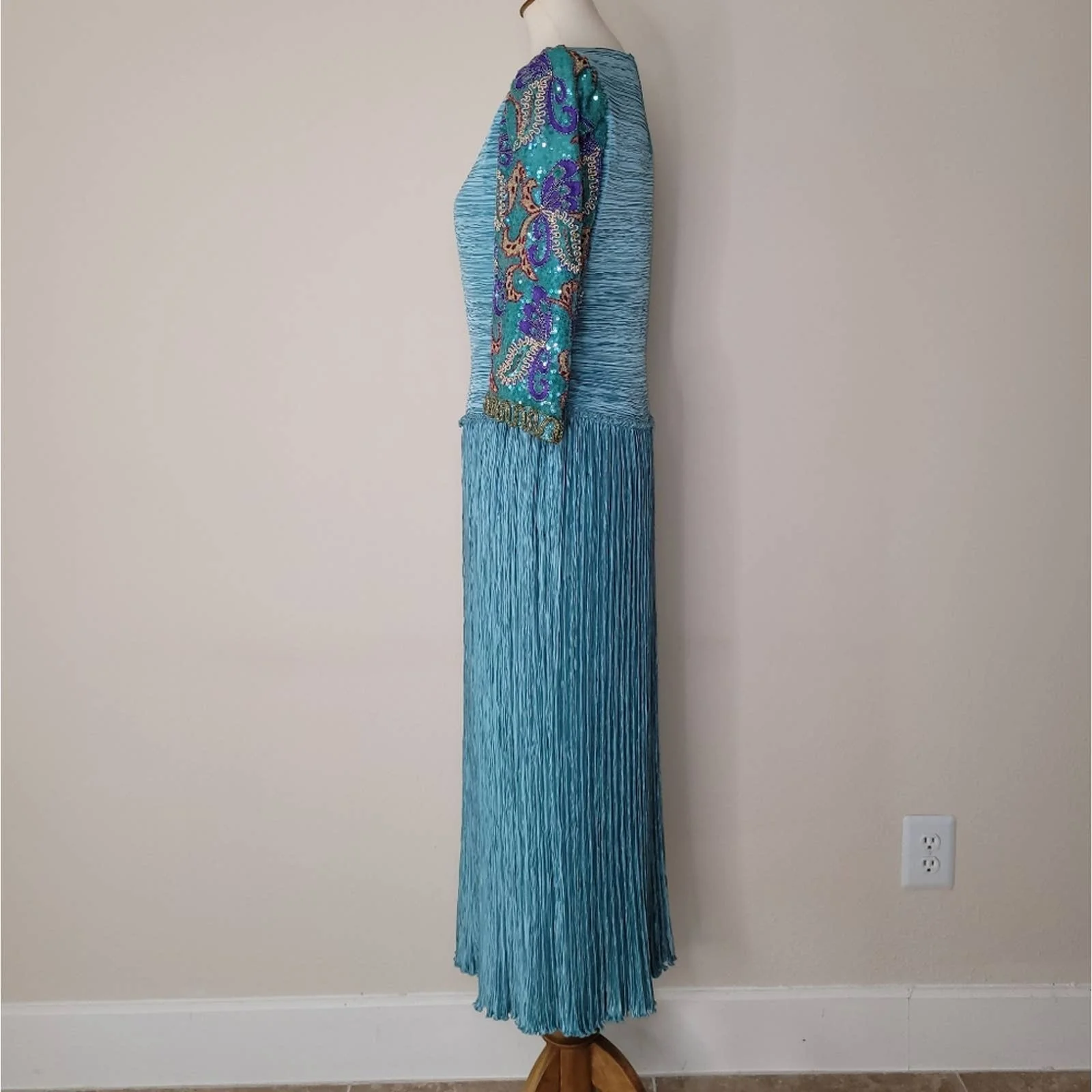 Isabell Gerhart Aqua Blue Embellished Gown Dress By Mary McFadden - Image 3