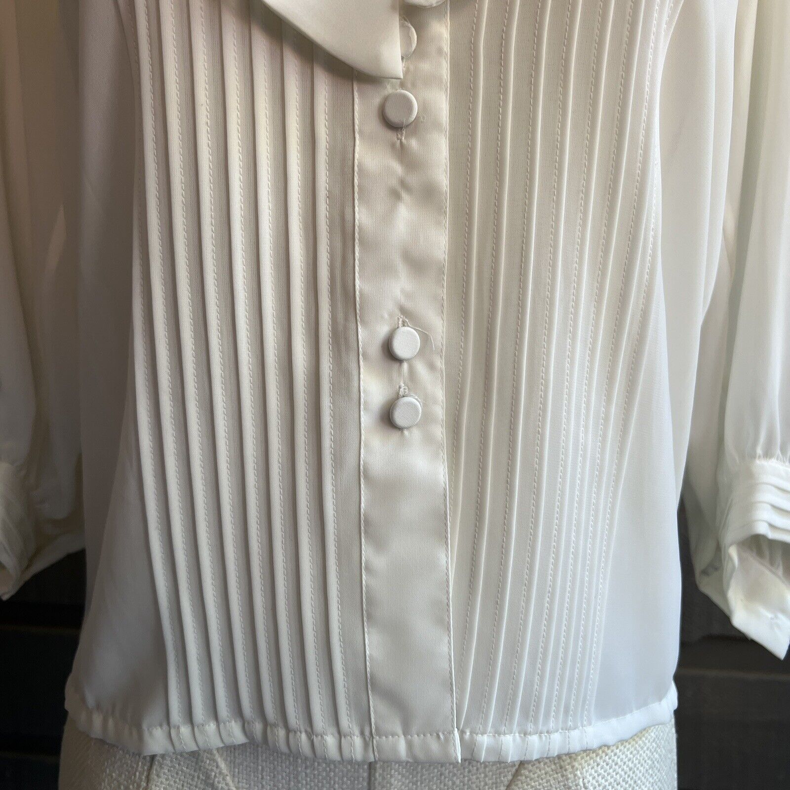Josephine Vintage 70s White Sheer Pleated Pussy Bow Button Shirt Blouse Size 10 by Josephine - Image 6