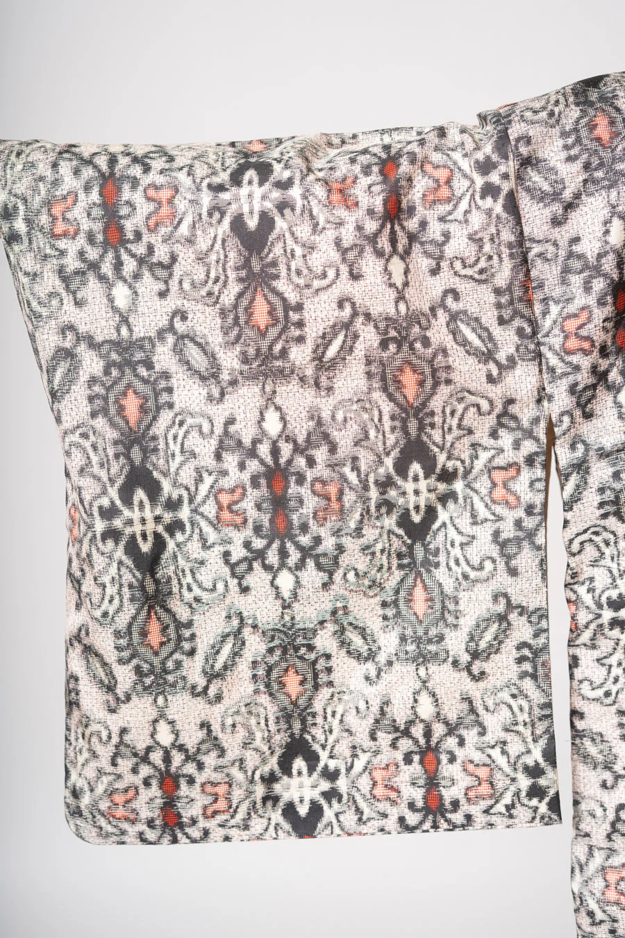 Kasuri Robe - Image 4