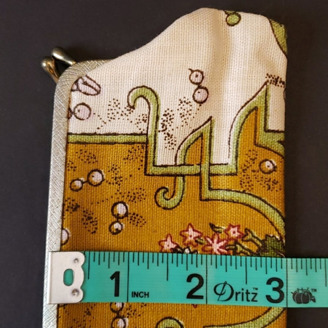 Kisslock Cloth Coin Purse Eyeglass Pouch - Image 10