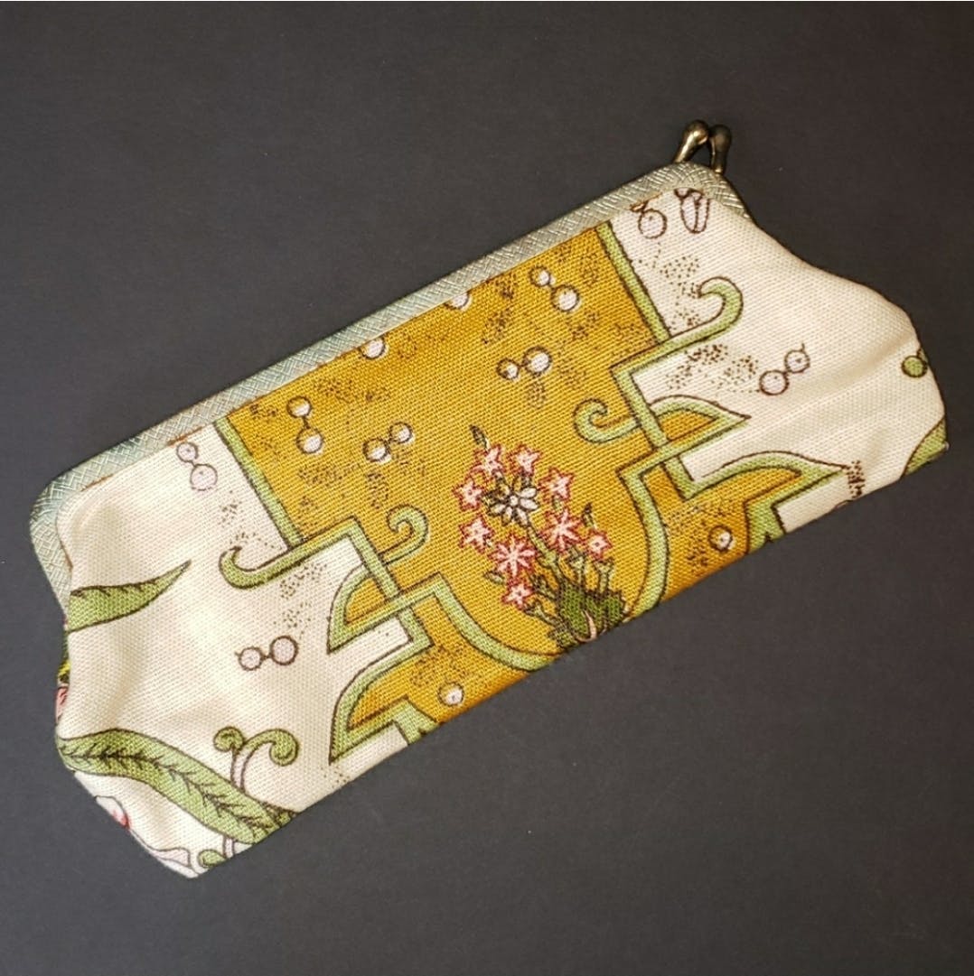 Kisslock Cloth Coin Purse Eyeglass Pouch - Image 12