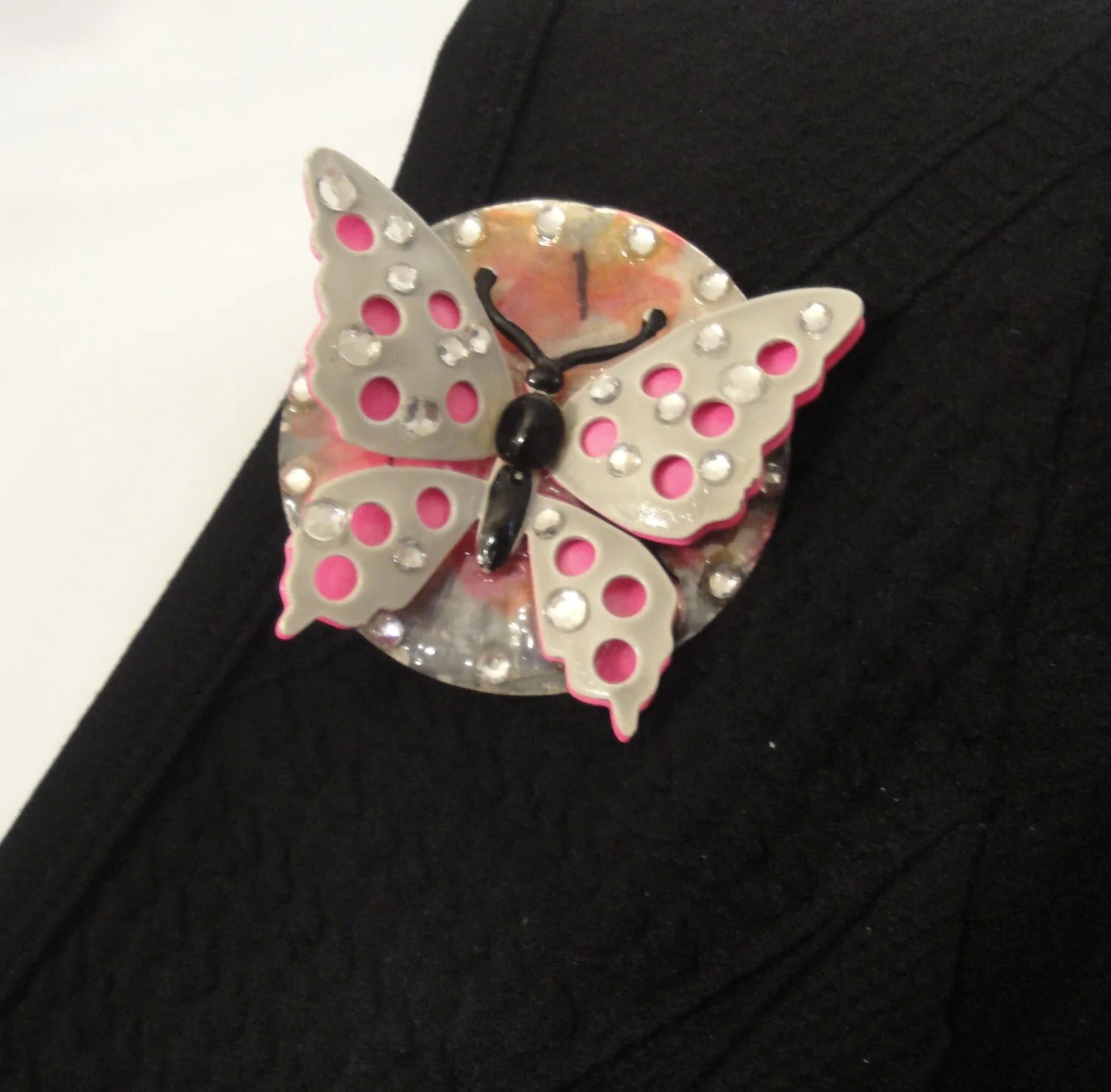 Large Three Dimensional Butterfly Brooch Recycled with New Magnetic Back Clasp Gray and Pink with Black Body Bonus Silk Butterfly Scarf - Image 4