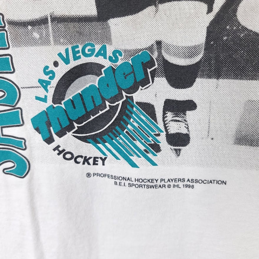Las Vegas Thunder Hockey T-Shirt Vintage 90s Sashalakovic The Pitbull Ihl Made In Usa Mens Size Medium - Image 3