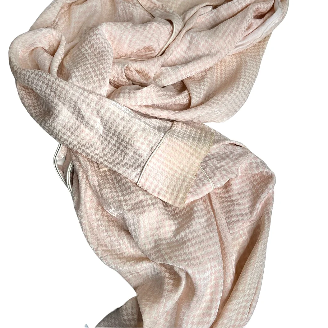 Le Connaisseur 100% Silk Peach Herringbone Prin By Christian Dior - Image 6
