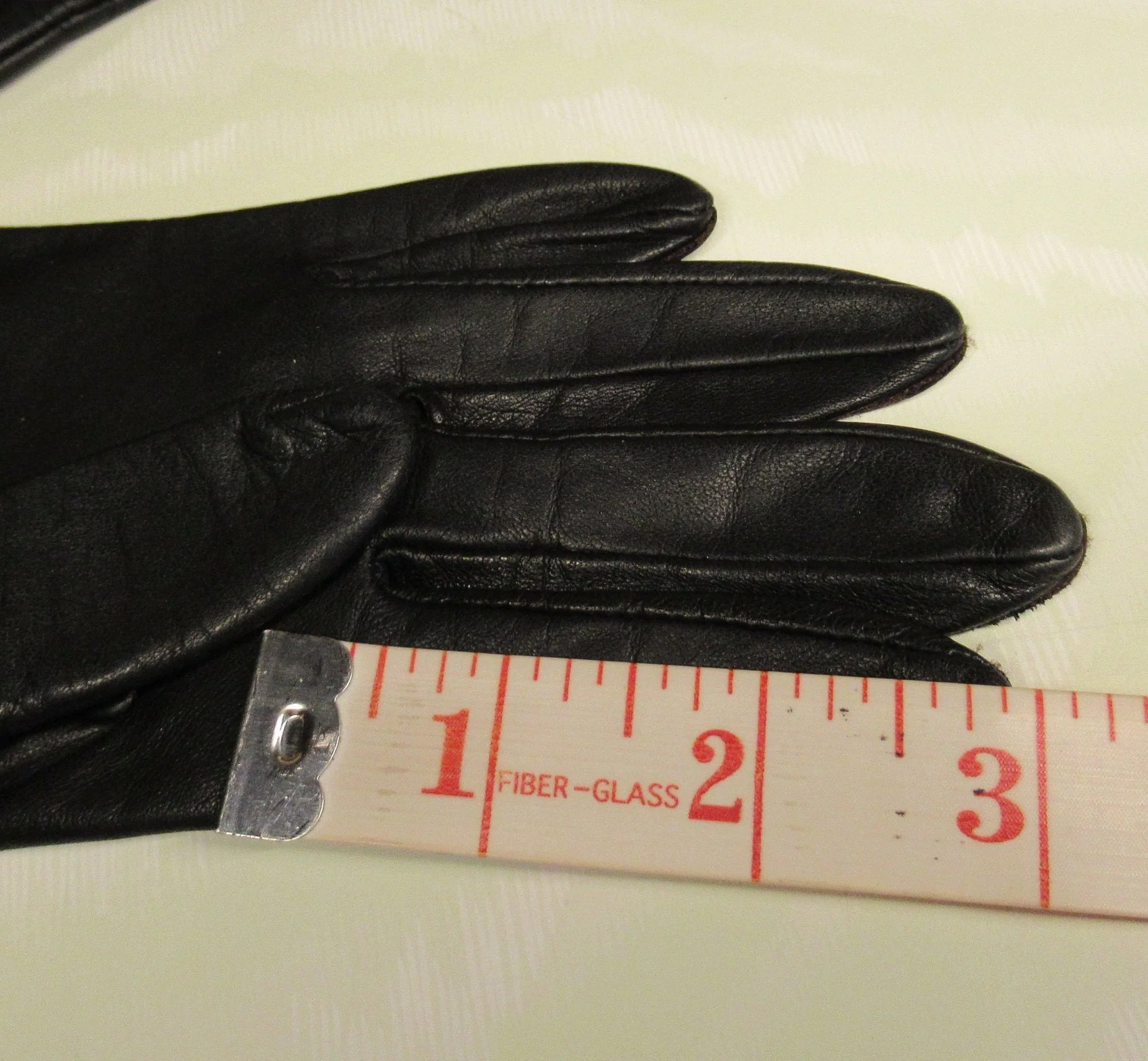 Leather Wrist Length Gloves Made In Philippines Wpl 9633 Black Fully Lined In Nylon Top Stitch Accents Classic Well Made Vintage - Image 10