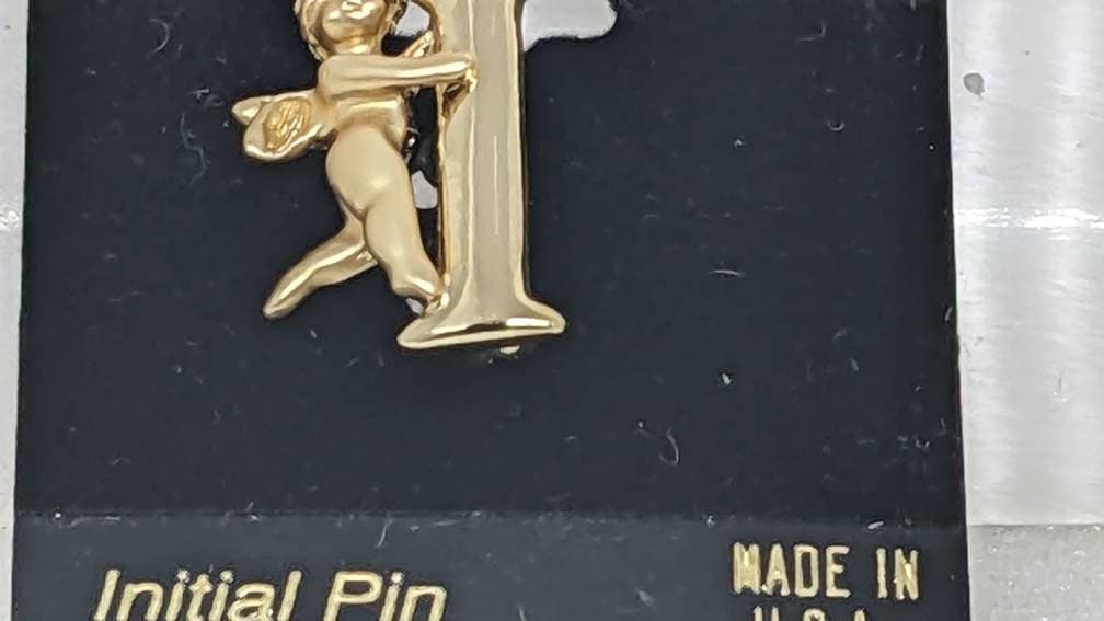 Letter I Vintage Goldtone Guardian Angel Plated Letter I Initial Pin by Heavenly Angel - Image 6