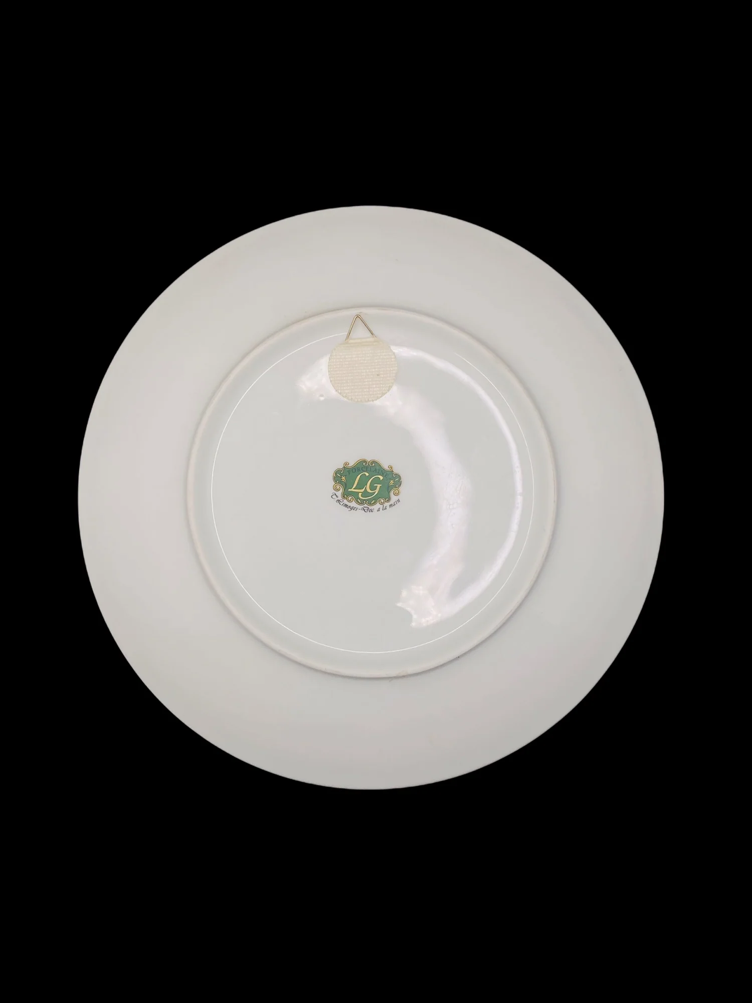 Lg Images Porcelaine Plate The Little Fruit Seller Painting by Bartolomé Esteban Murillo by Lg Images Porcelaine By Bartolomé Esteban Murillo - Image 2