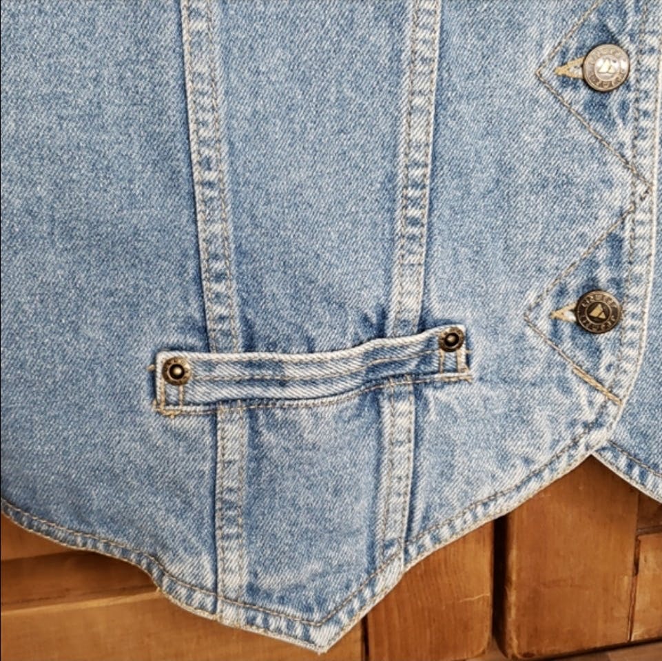 Light Blue Wash Denim Button Down Vest by Liz Claiborne - Image 6