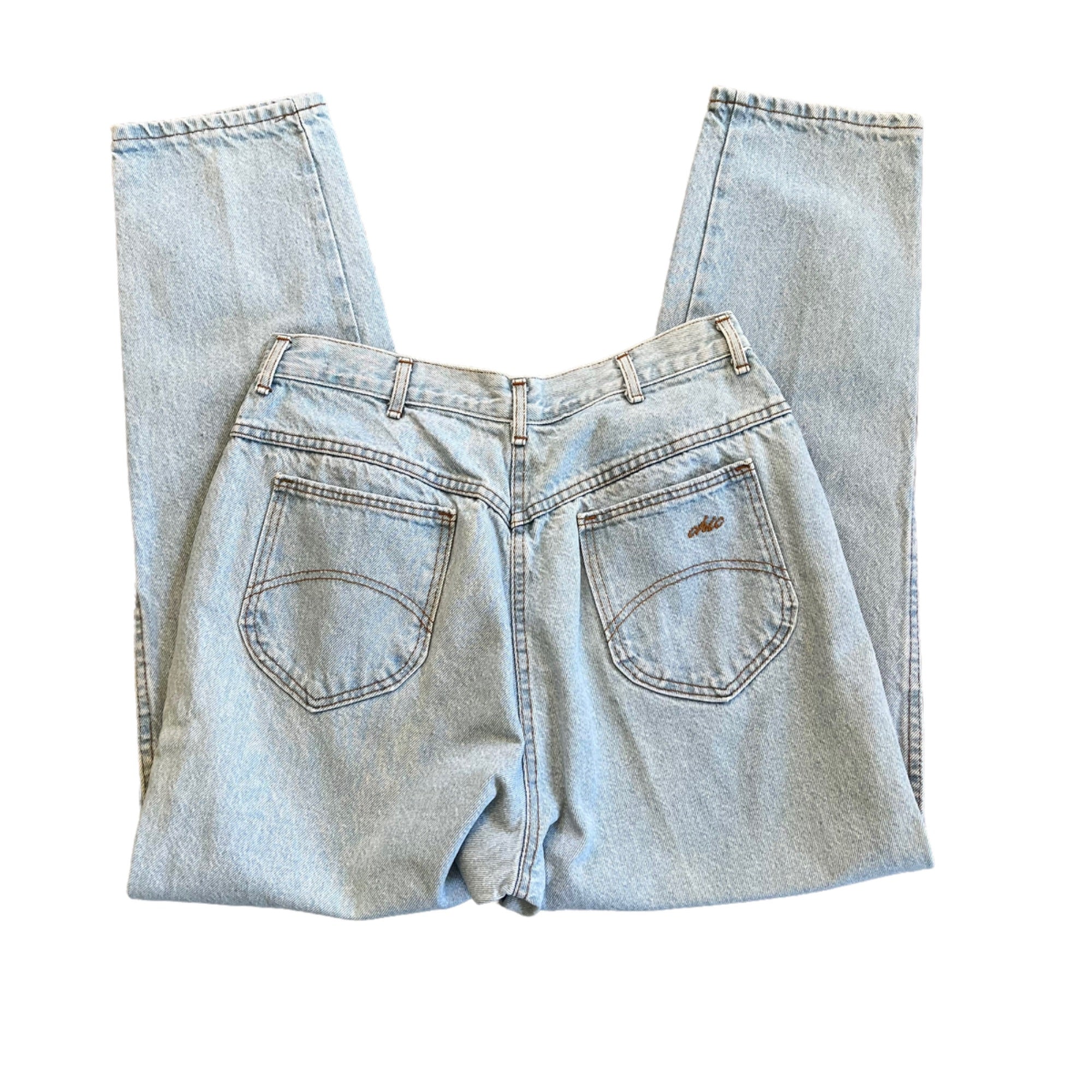 Light Wash Relaxed Fit Mom Denim Jeans Usa By Chic - Image 6