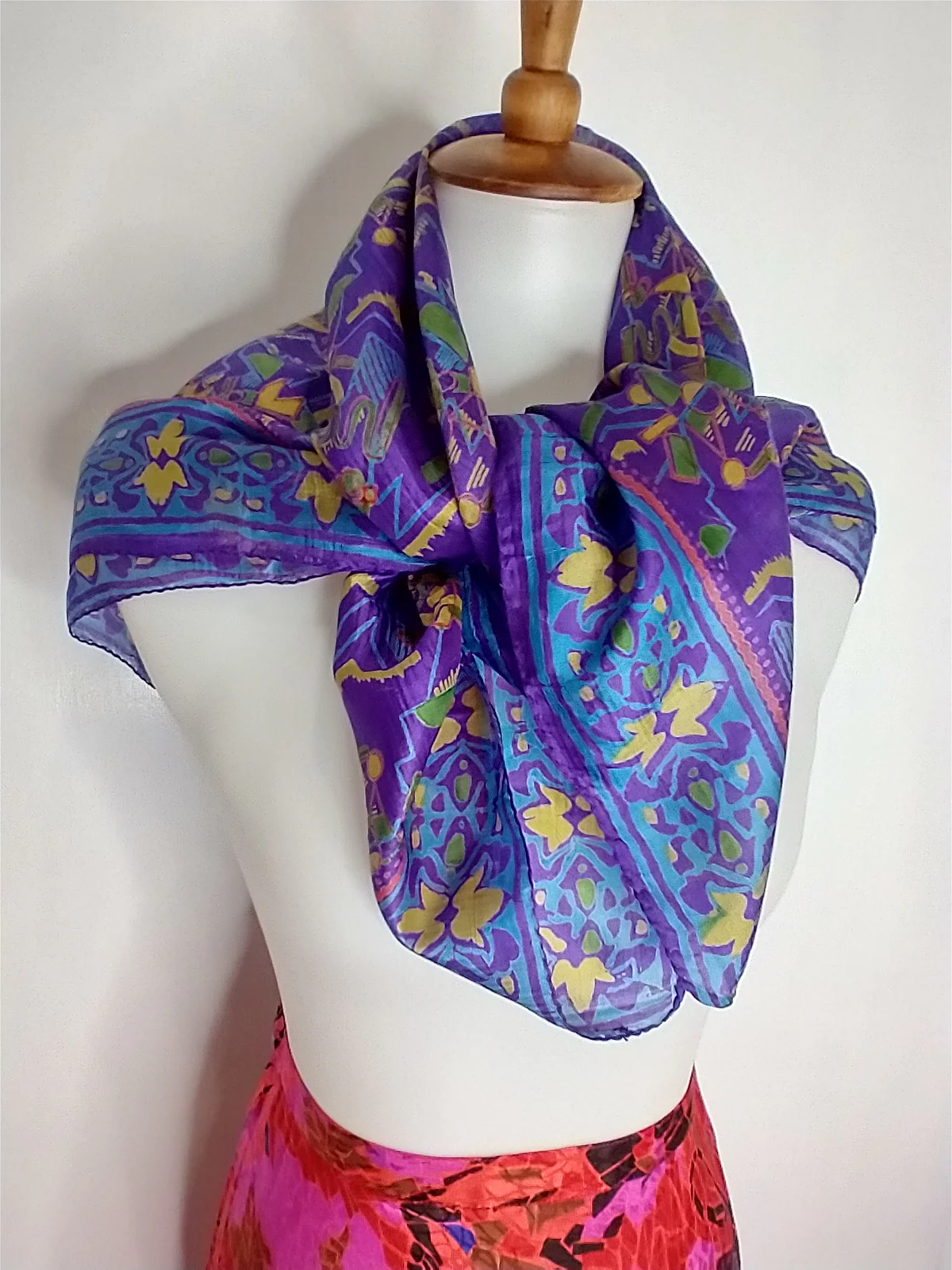 Lightweight Lavender Silk Scarf - Image 5