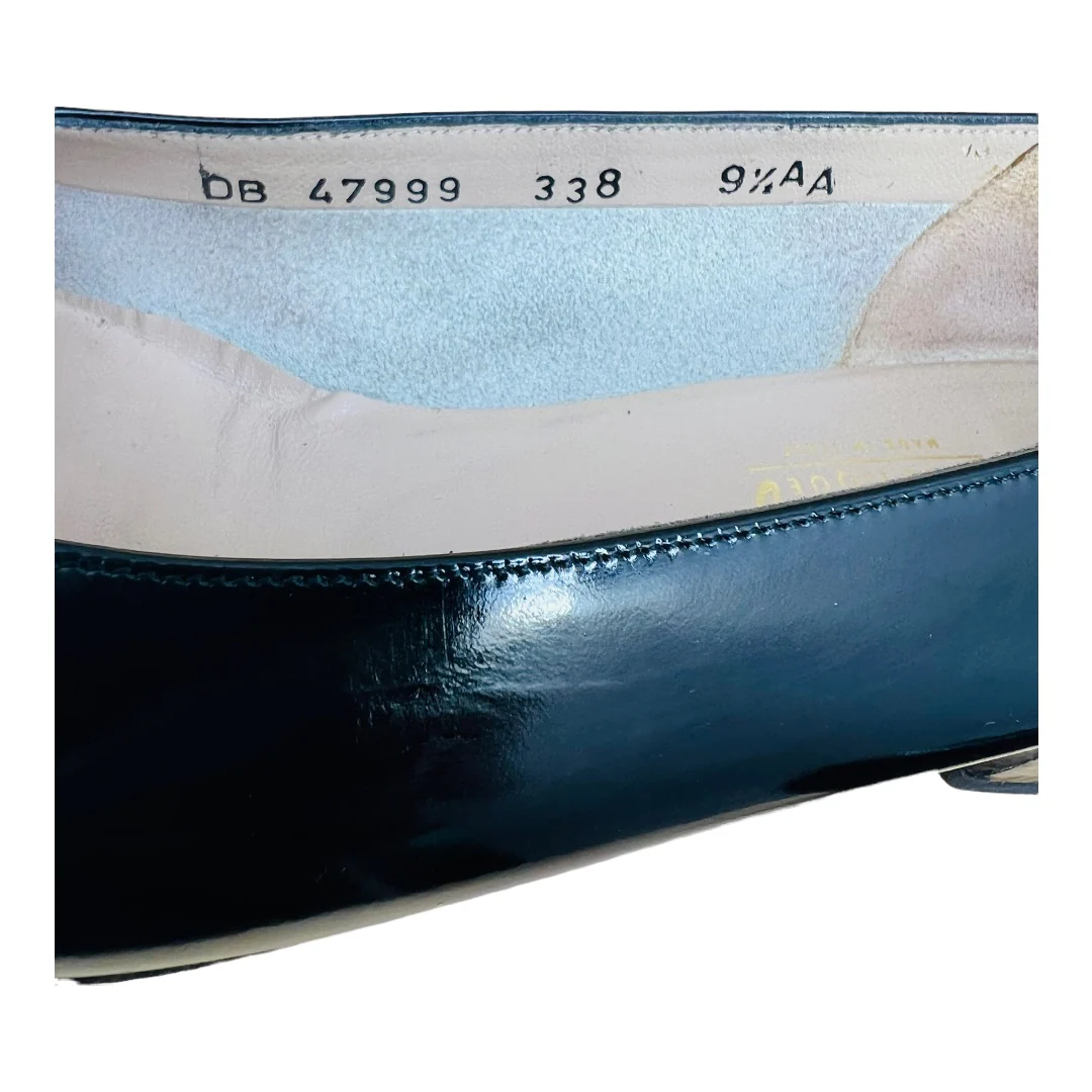 Lillaz New Bone Calf Patent Leather Pumps Gold Logo 9. 5aa by Salvatore Ferragamo - Image 11