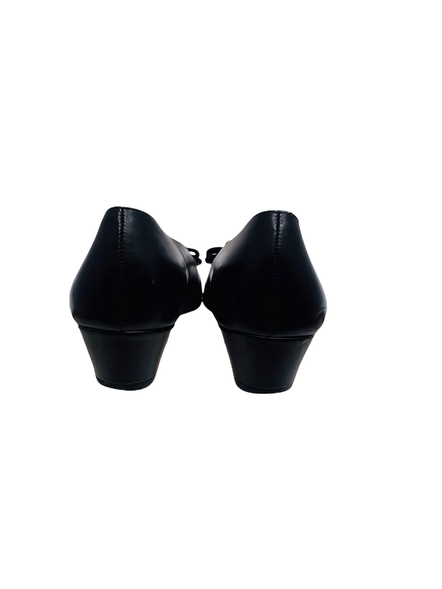 Lillaz Patent Leather Black Pumps with Logo Bows 9. 5aa Box by Salvatore Ferragamo - Image 5
