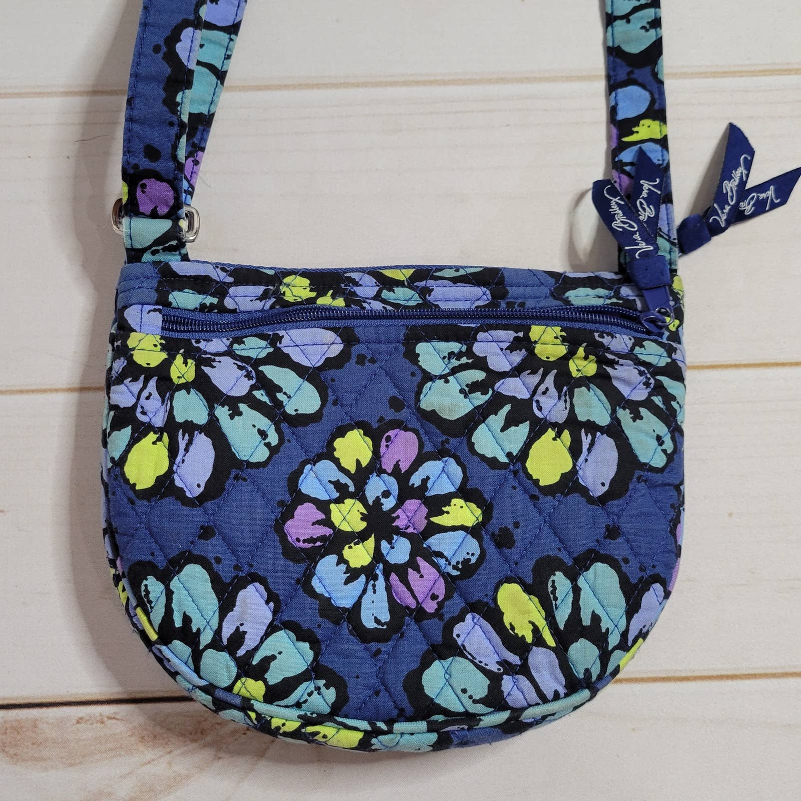 Lizzy In Indigo Pop Crossbody Purse by Vera Bradley - Image 3