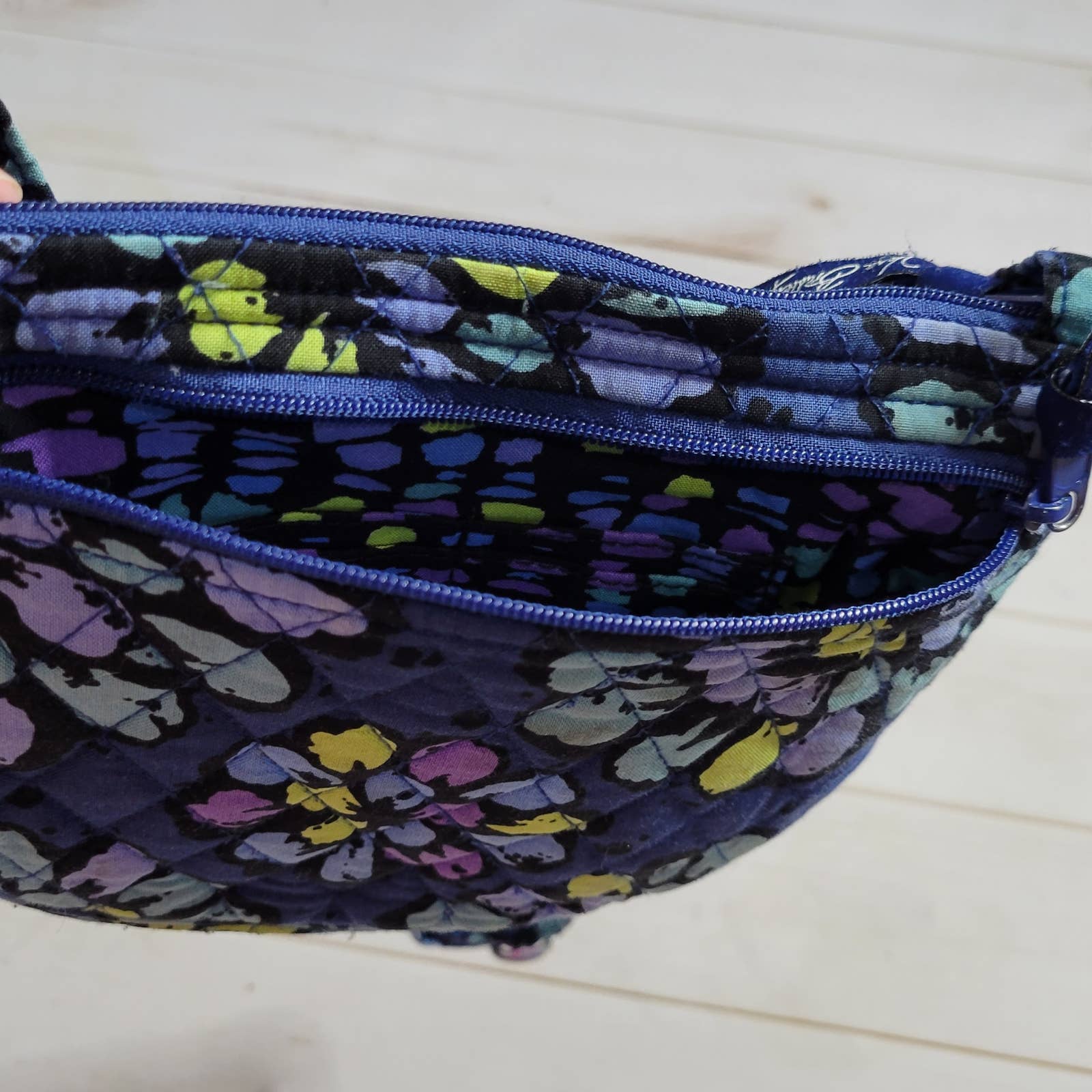 Lizzy In Indigo Pop Crossbody Purse by Vera Bradley - Image 5