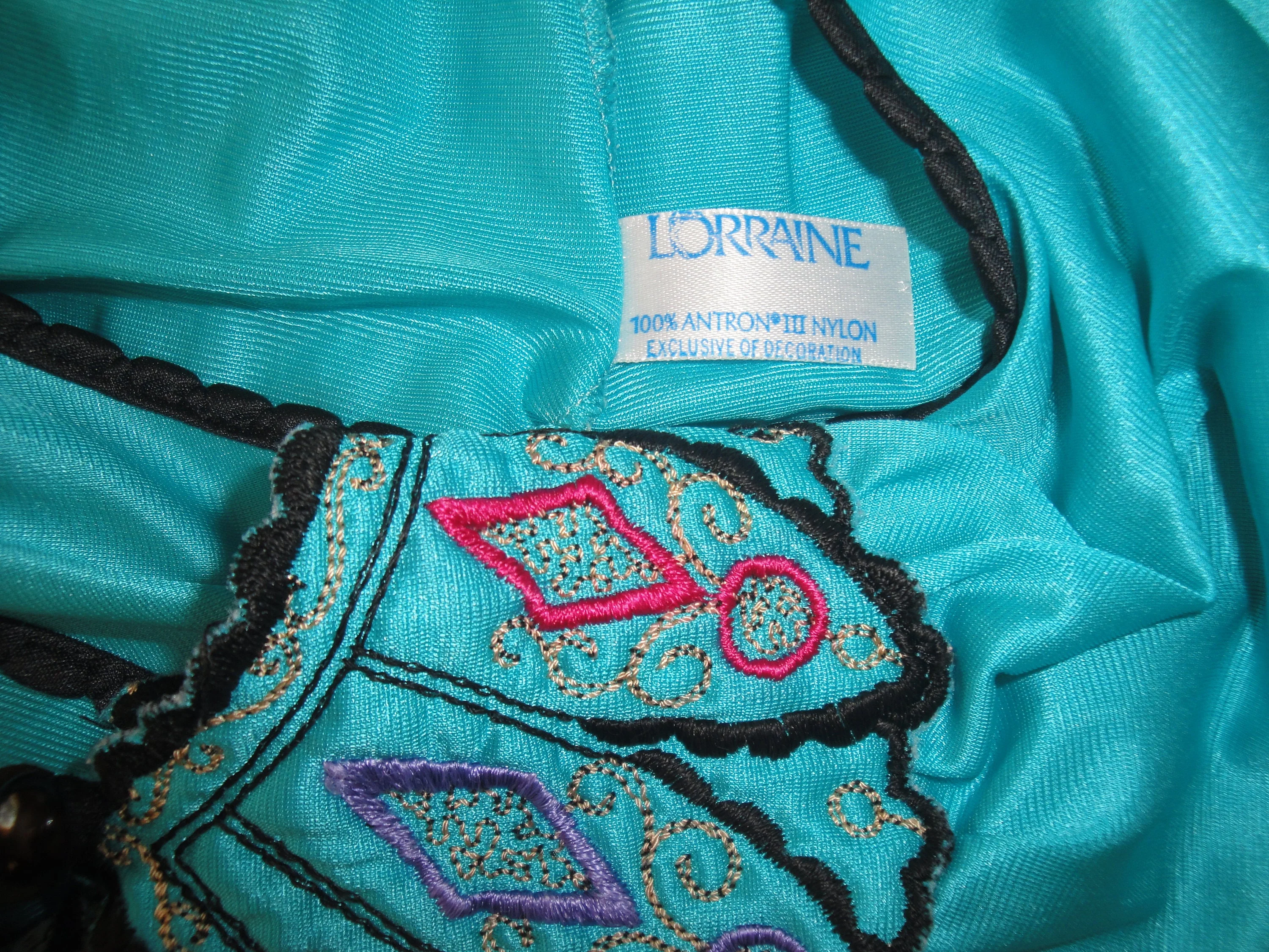 Lorraine Nightgown Sleeveless Bright Teal Nylon Quilted Yoke A-Line Black Piping Trim Knee Length Vintage by Lorraine - Image 4