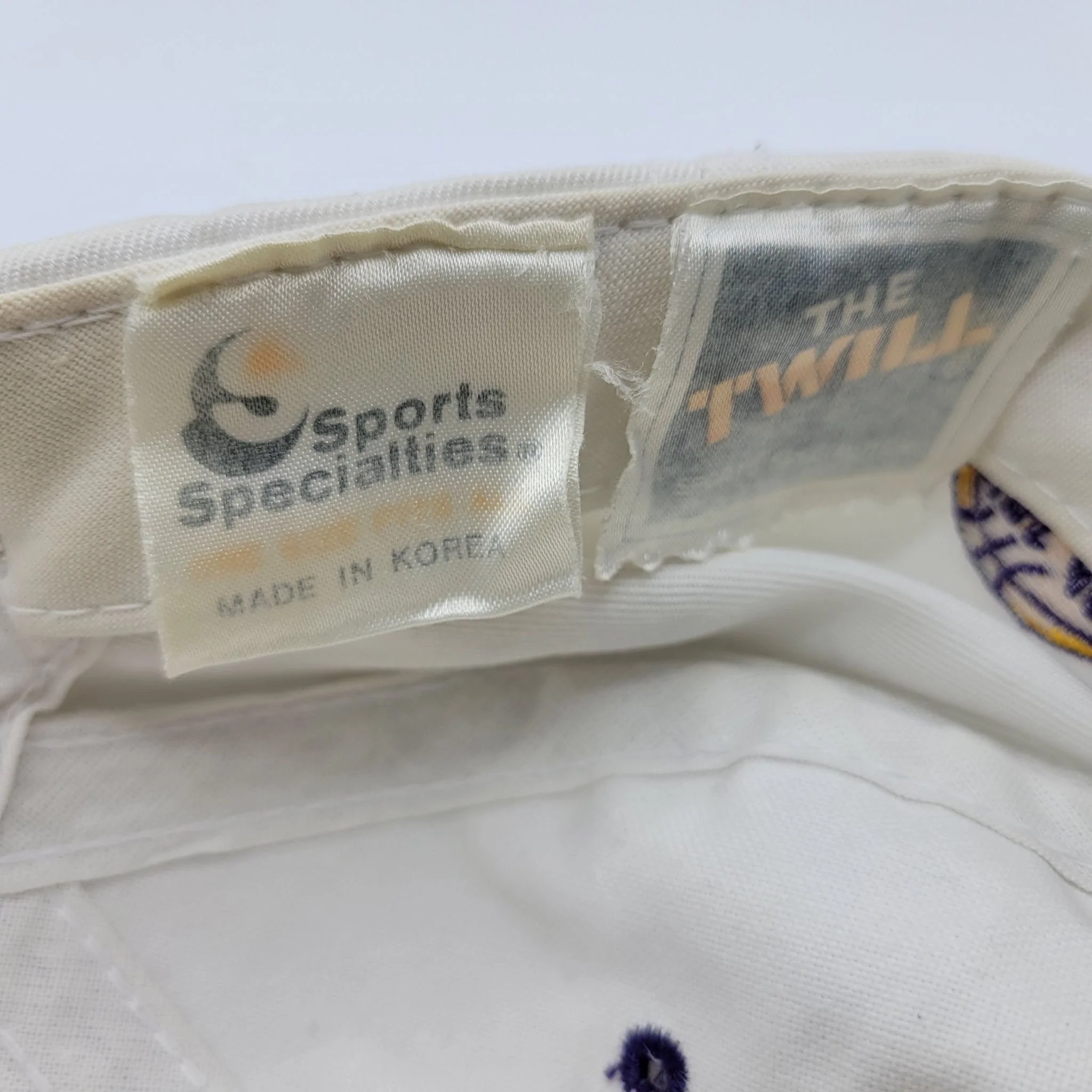 Los Angeles Lakers Vintage 90s Sports Specialties Snapback Hat Nba Basketball White Purple Script Motion Baseball Cap by Sports Specialties - Image 7
