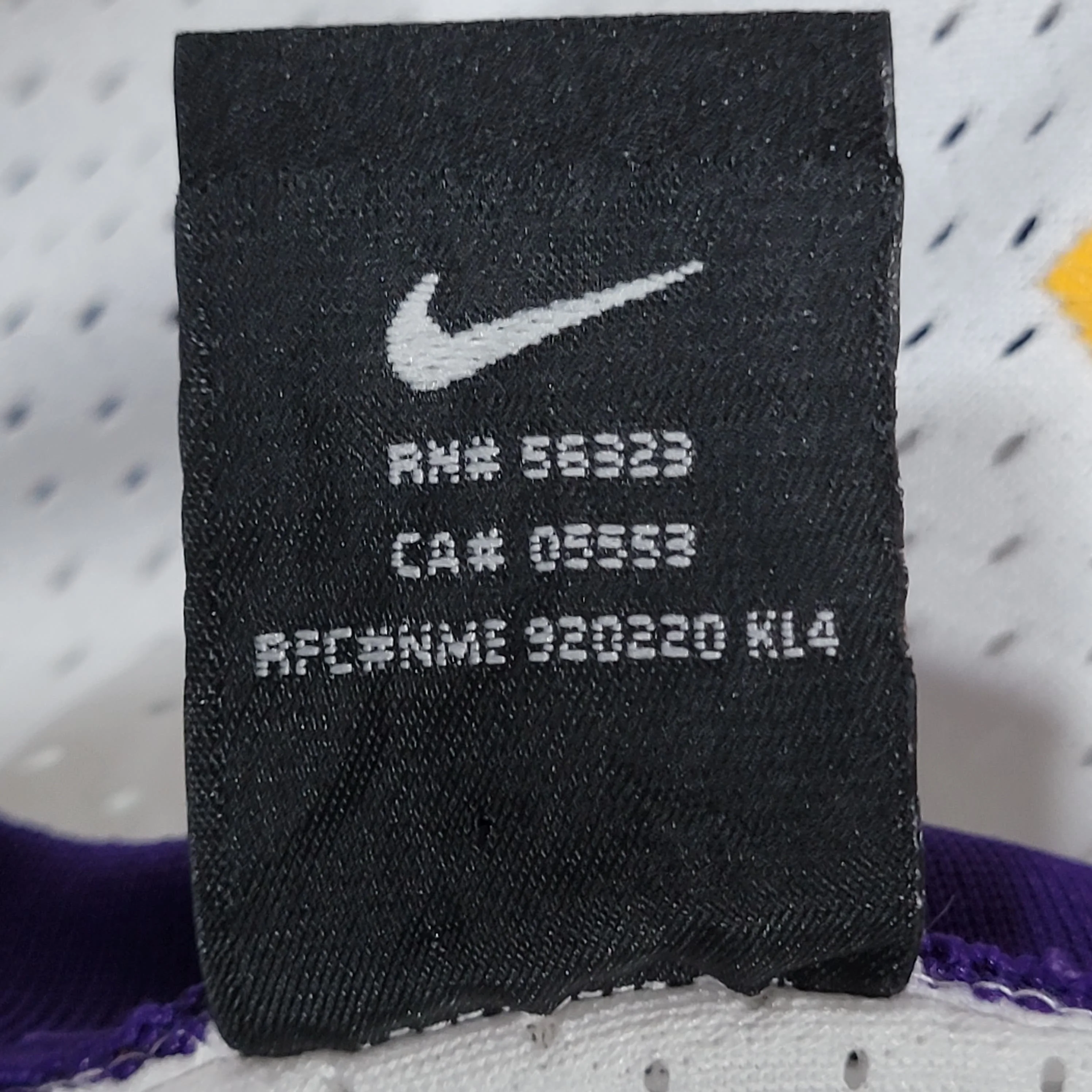 Los Angeles Lakers Vintage Nike Basketball Jersey Stitched On Logos and Numbers White Nba Shirt Number 8 Men's Size 3xl by Nike - Image 9
