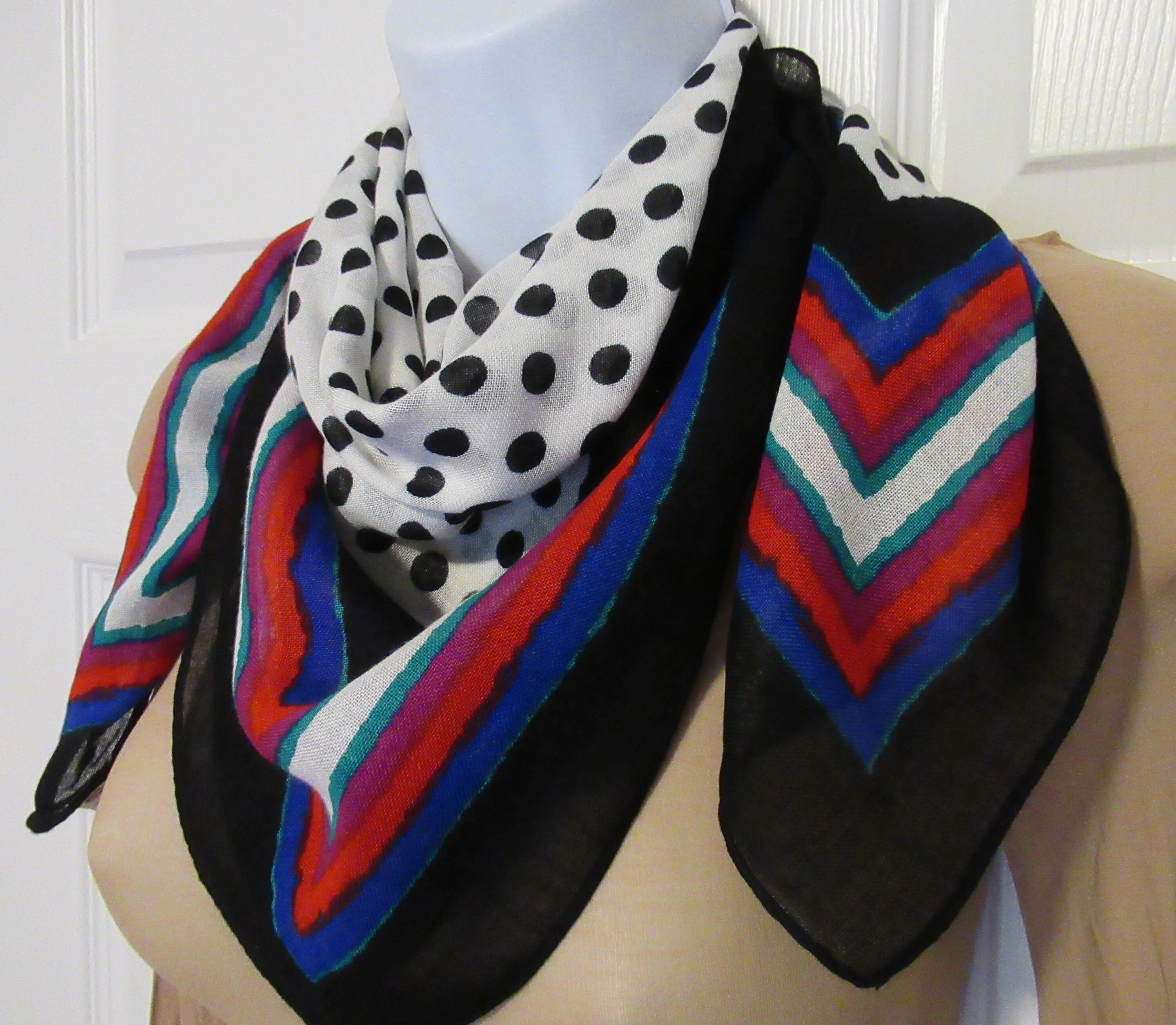 Lot of 2 Square Scarves Both with Rolled Hemmed Edge 1 Ann Taylor Red Paisley 1 Symphony Black and White Polka Dot with Lined Border Vtg - Image 10