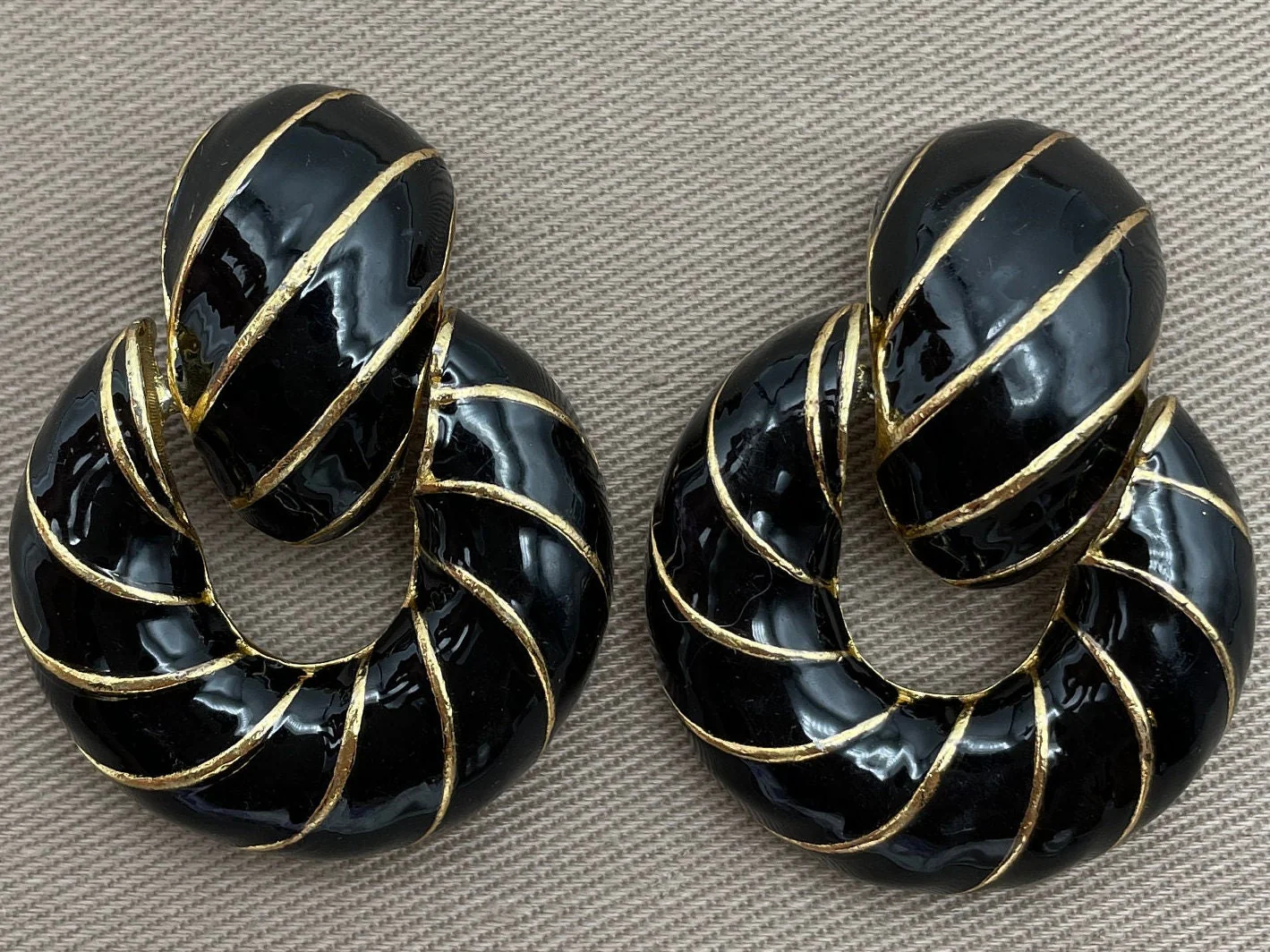 Massive Ciner Signed Enamel Doorknocker Clip On Statement Earrings by Ciner - Image 4