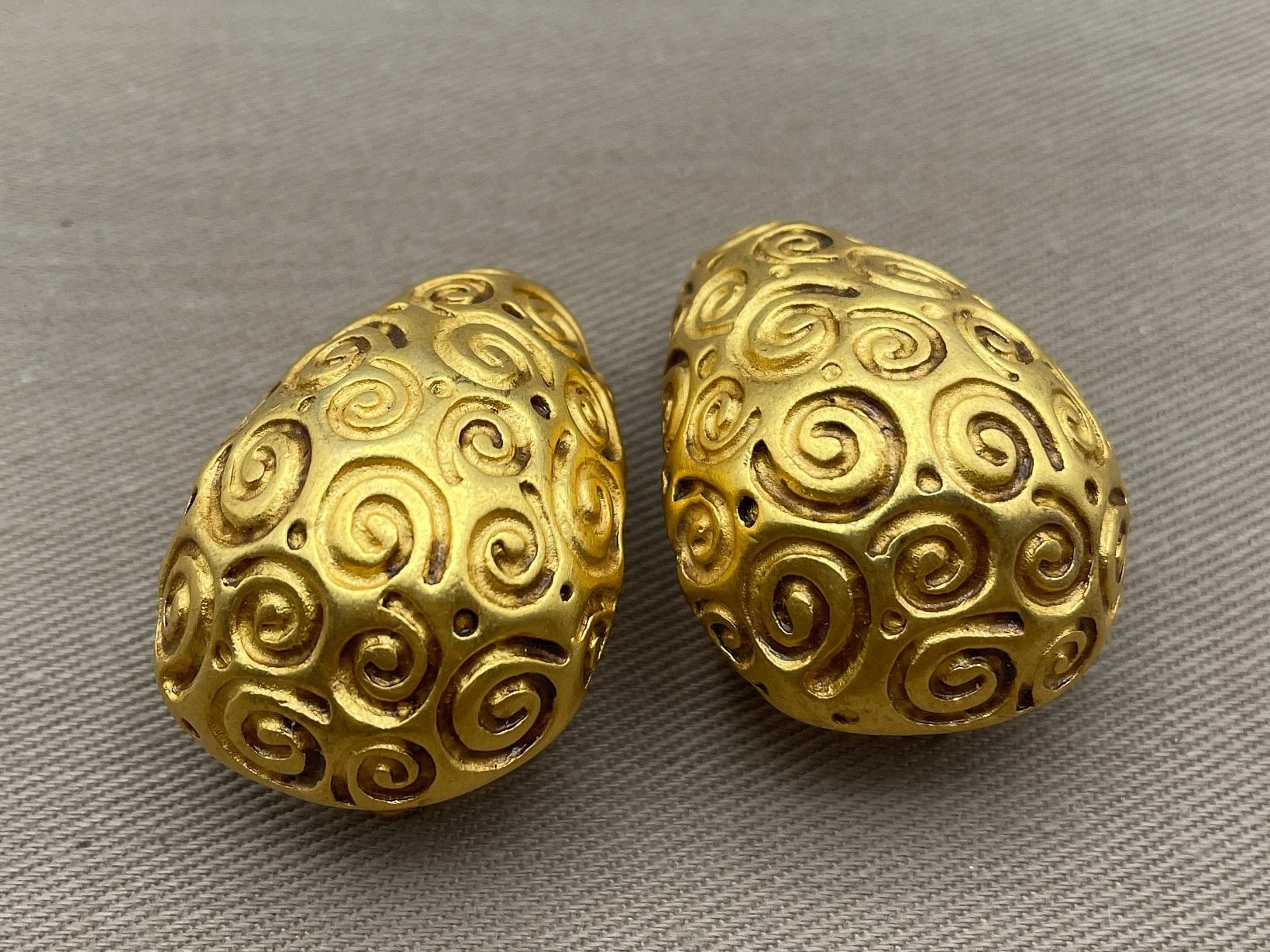 Massive Givenchy Etruscan Byzantine Satin Matte Gold Clip-On Statement Earrings Signed Designer Jewelry by Givenchy - Image 3