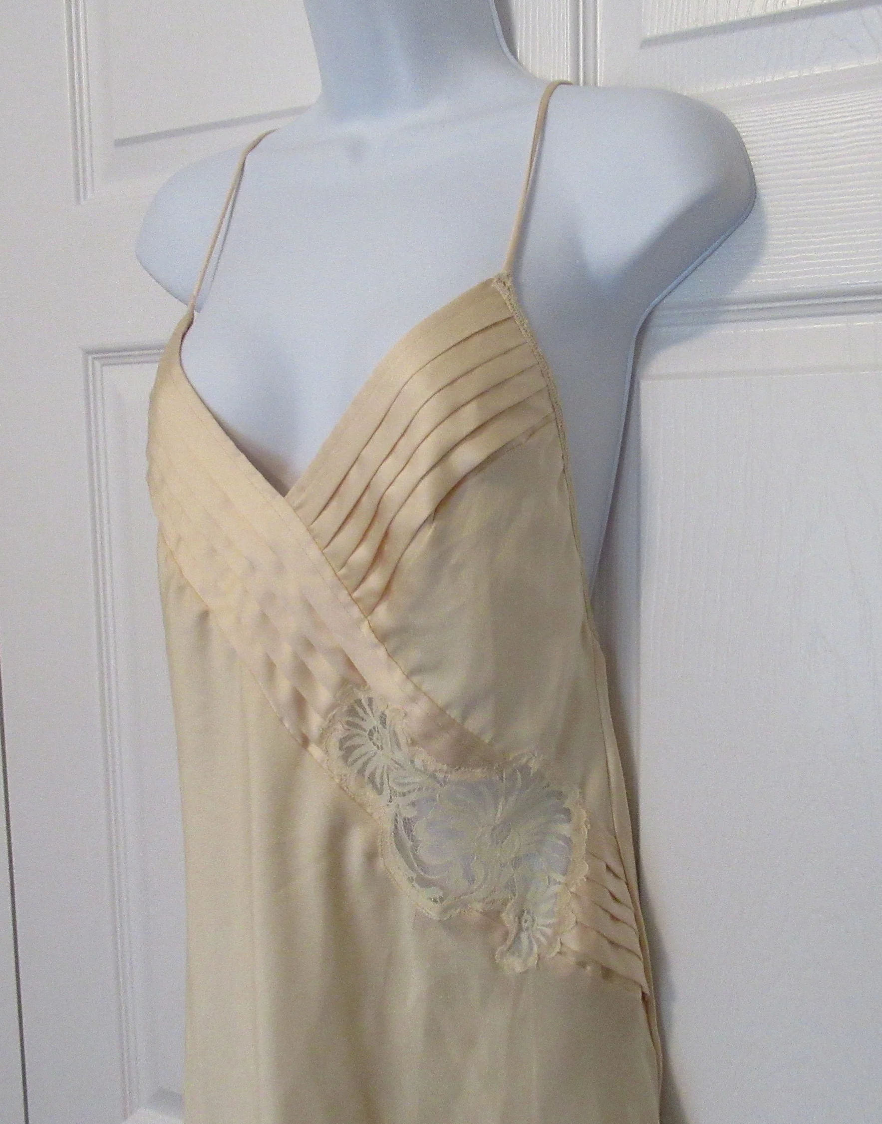 Med Long Nightgown Lily of France Rosa Puleo-Ule Deep V Front Spaghetti Strap Crisscross Low Back Beige Polyester by Lily Of France - Image 5