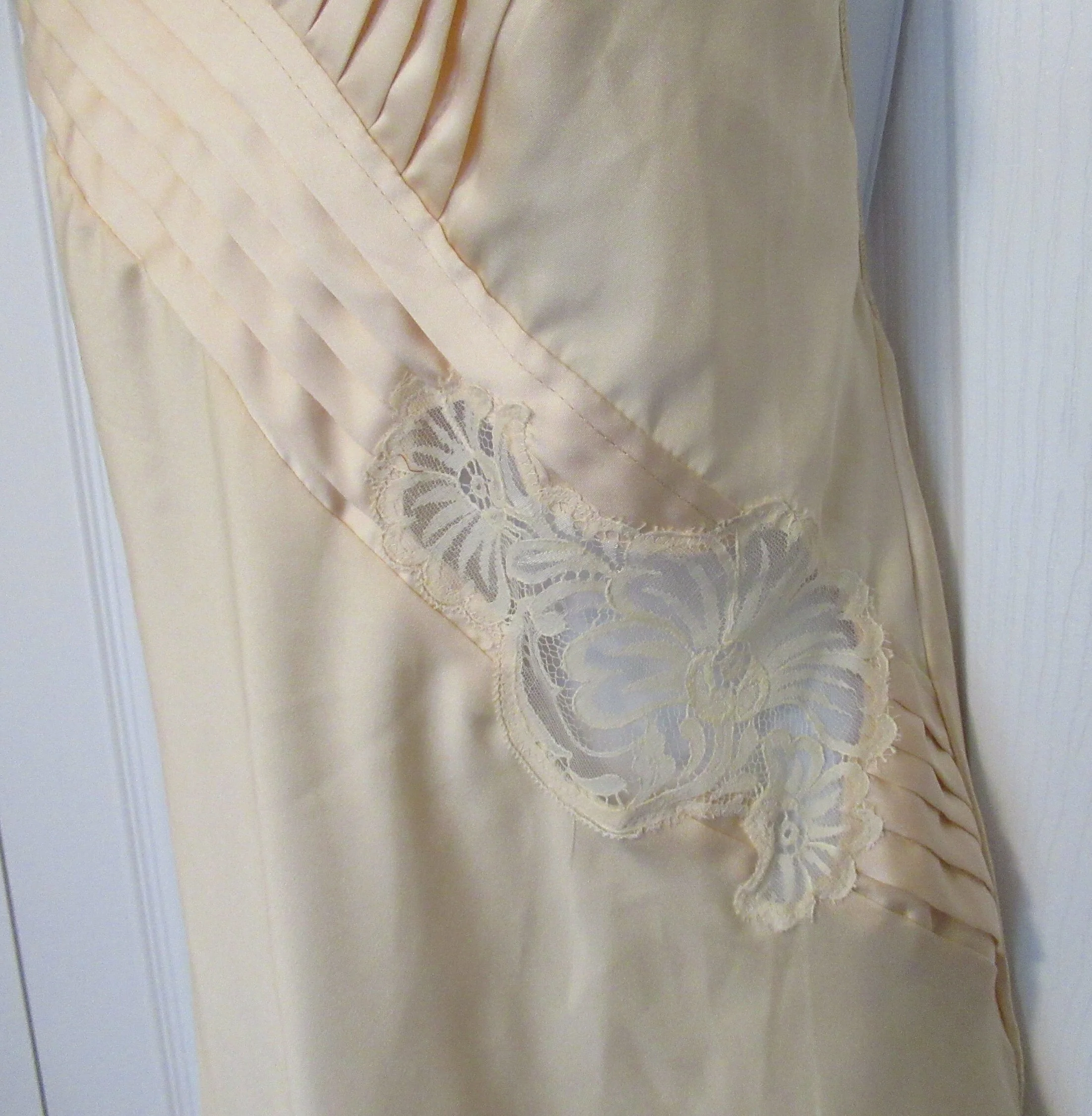 Med Long Nightgown Lily of France Rosa Puleo-Ule Deep V Front Spaghetti Strap Crisscross Low Back Beige Polyester by Lily Of France - Image 7