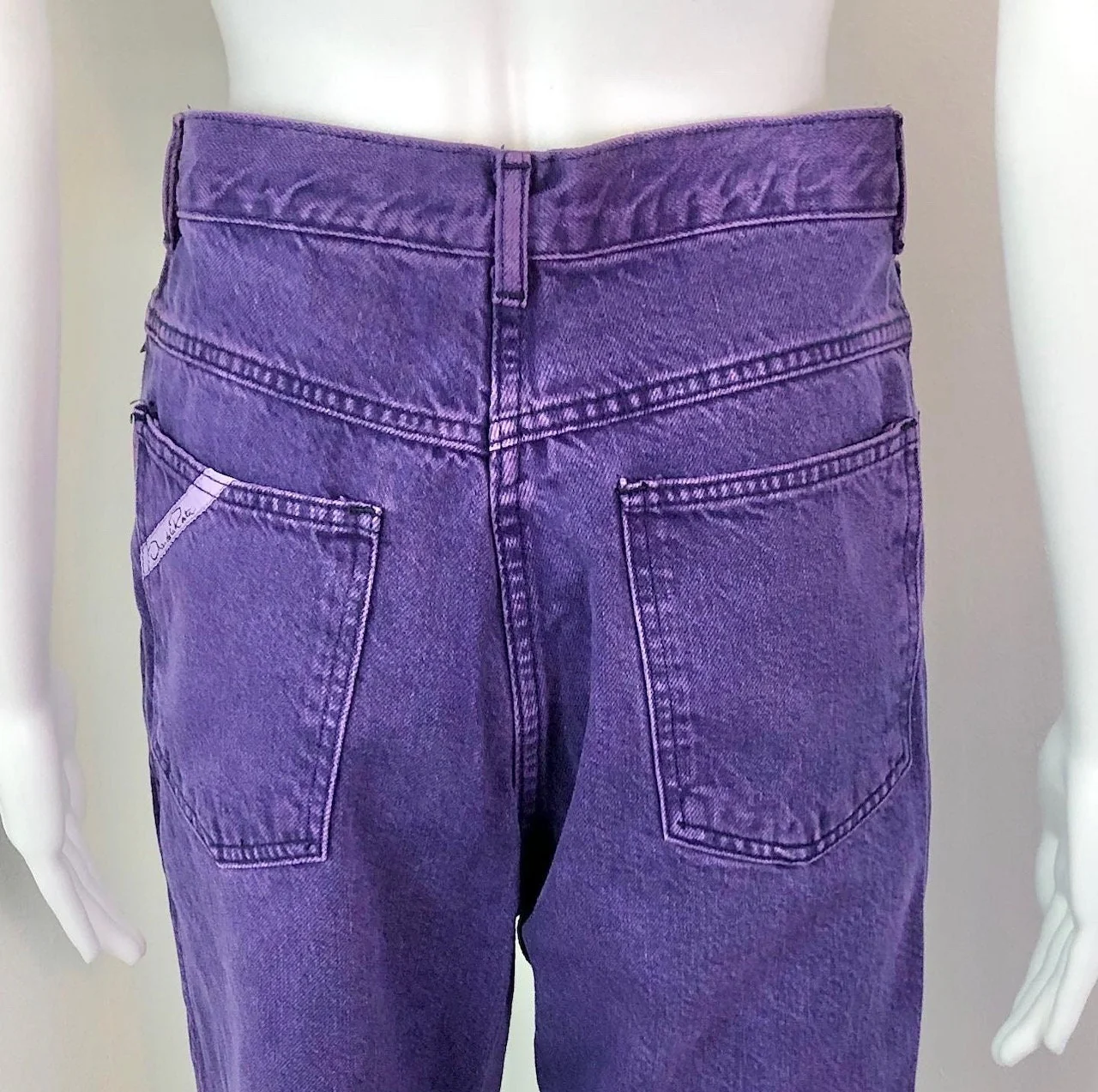 Medium To Large Deadstock 90s Purple High Waisted Jeans by Oscar de la Renta - Image 7