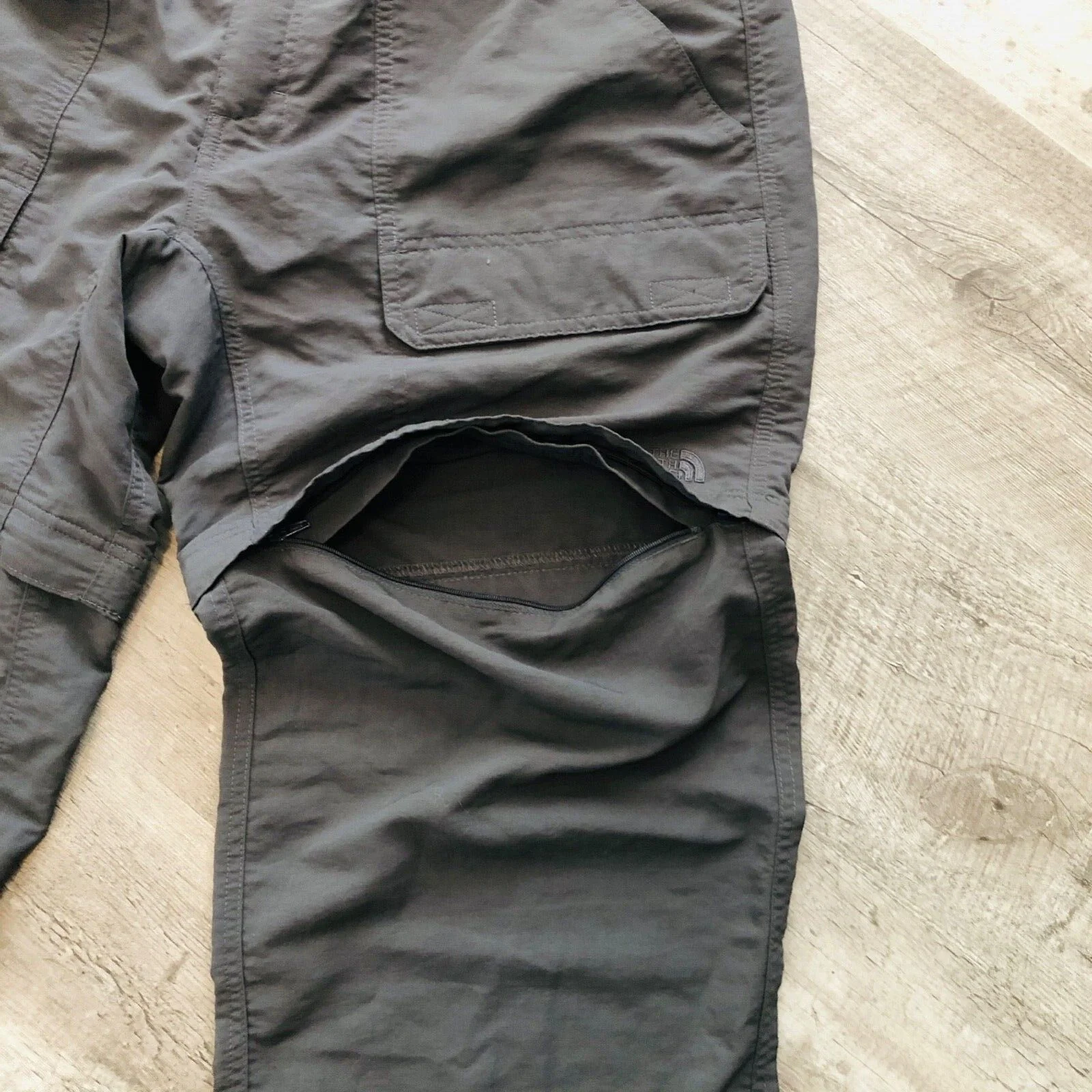 Mens Trail Pants Large Short Dark Gray Convertible Cargo Hiking by The North Face - Image 7
