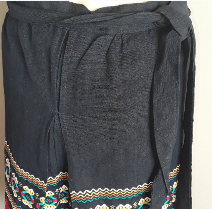 Black Embroidered Midi Wrap Skirt - Image 8