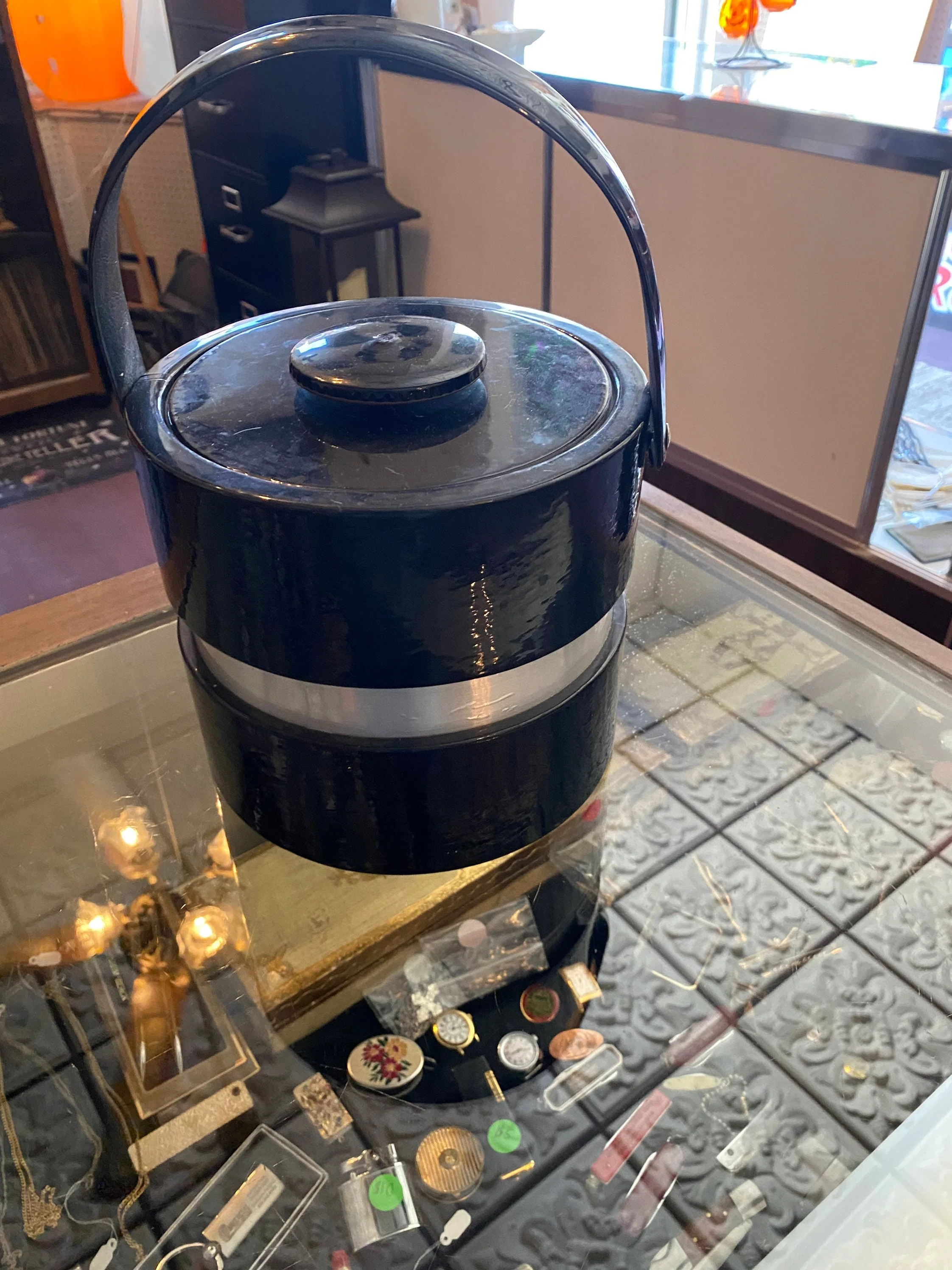 Mid Century Black and Silver Ice Bucket - Image 4