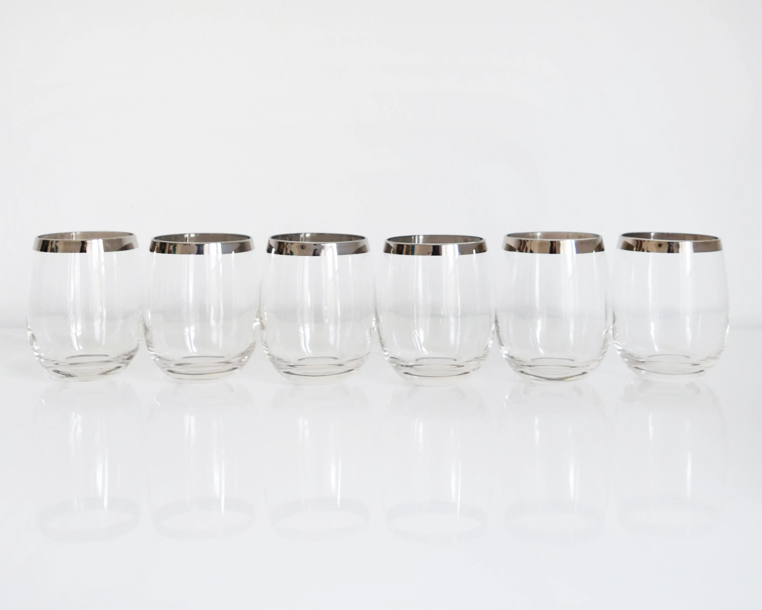 Mid Century Silver Rim Glasses Vintage Long Roly Poly Glasses, 60s Barware, 12 Ounce/14oz - Image 4
