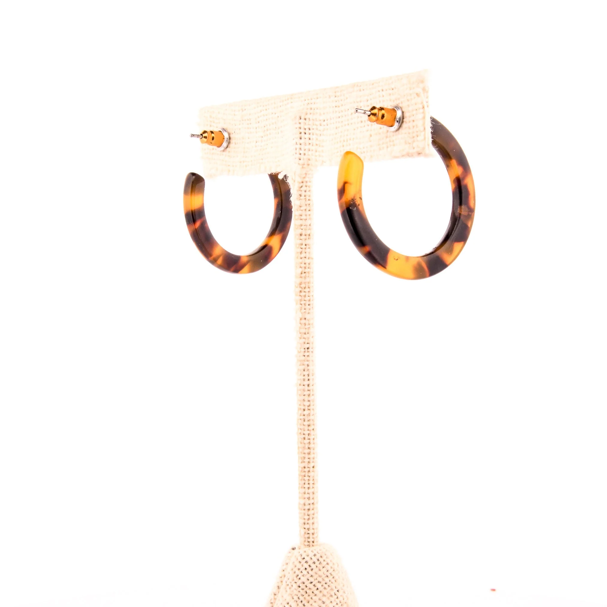 Minimalist Tortoise Resin Hoop Earrings - Image 6