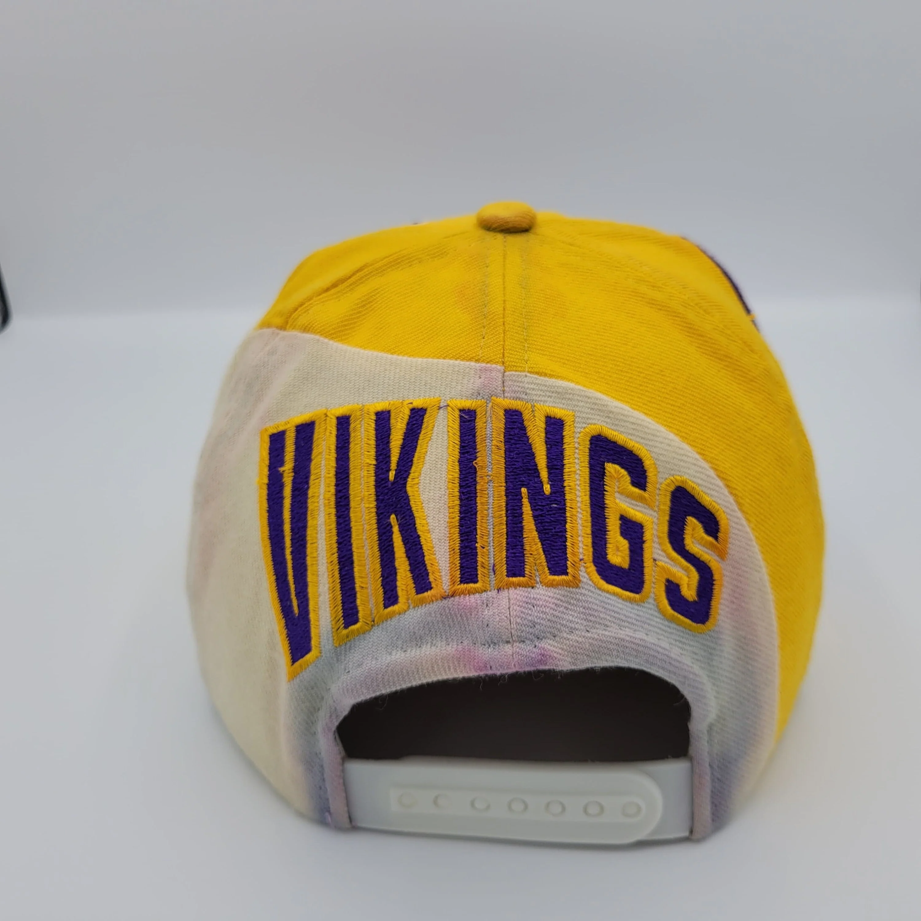 Minnesota Vikings Vintage 90s American Needle Snapback Hat - One Size Fits All - Image 4