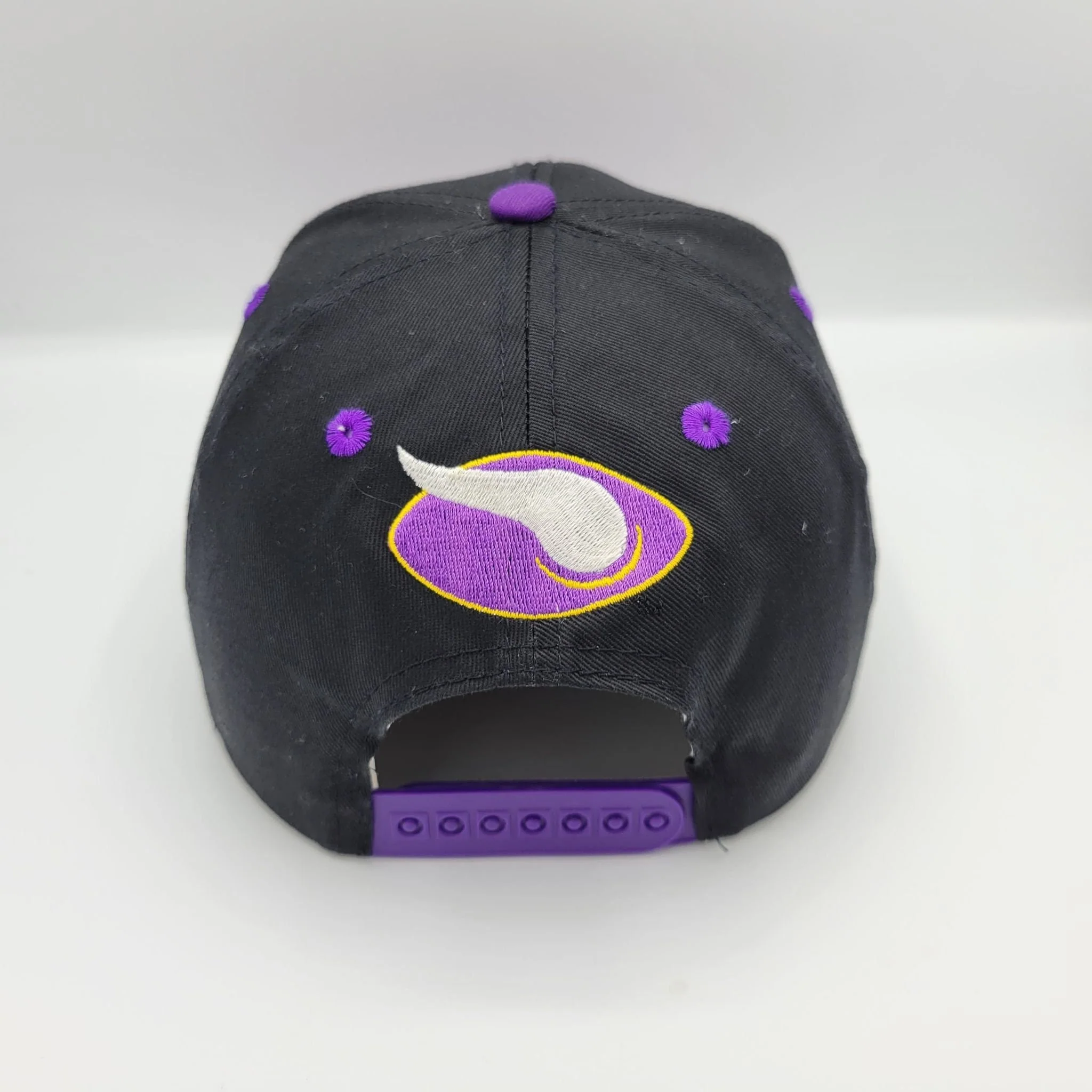 Minnesota Vikings Vintage 90s Annco Snapback Hat - One Size Fits All - Image 3